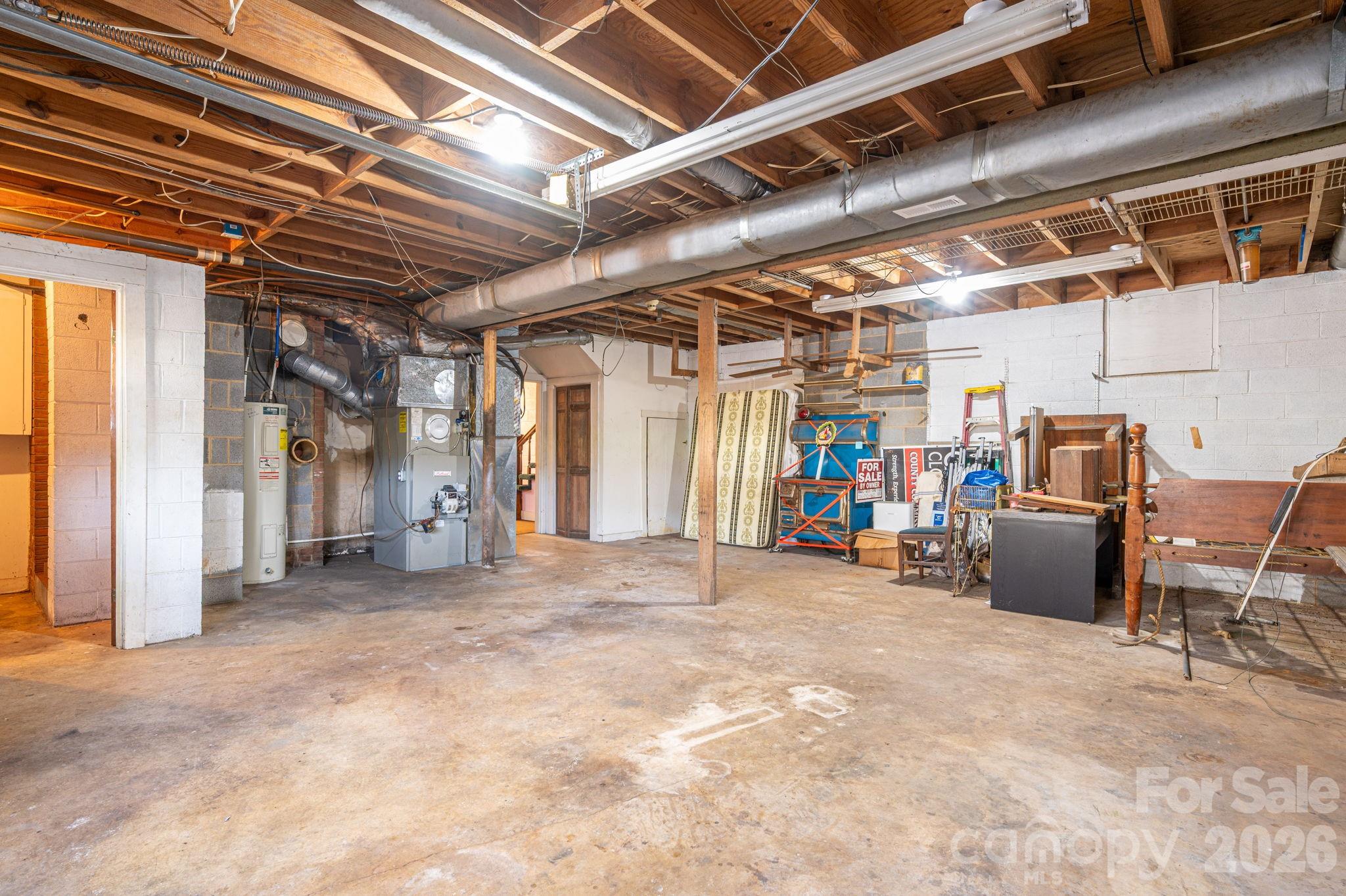 221 Lee Black Road — Cherryville