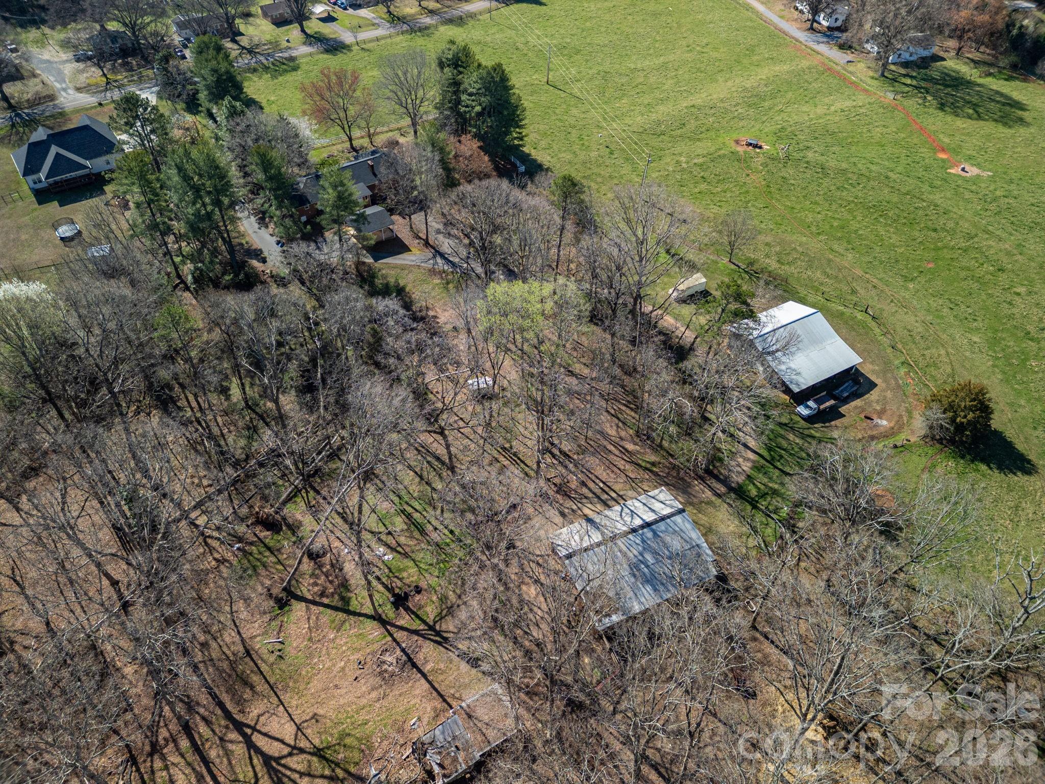 221 Lee Black Road — Cherryville