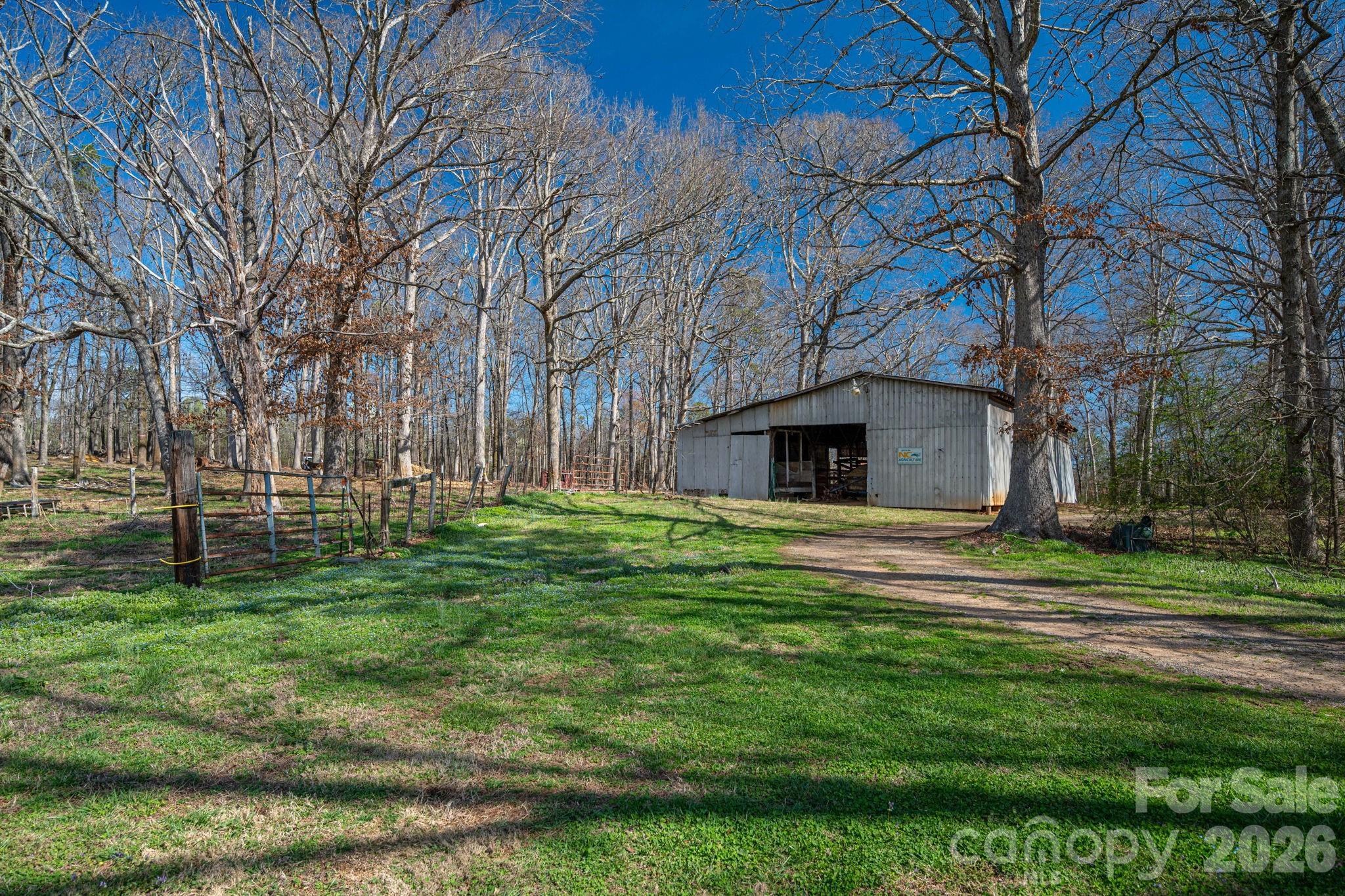 221 Lee Black Road — Cherryville