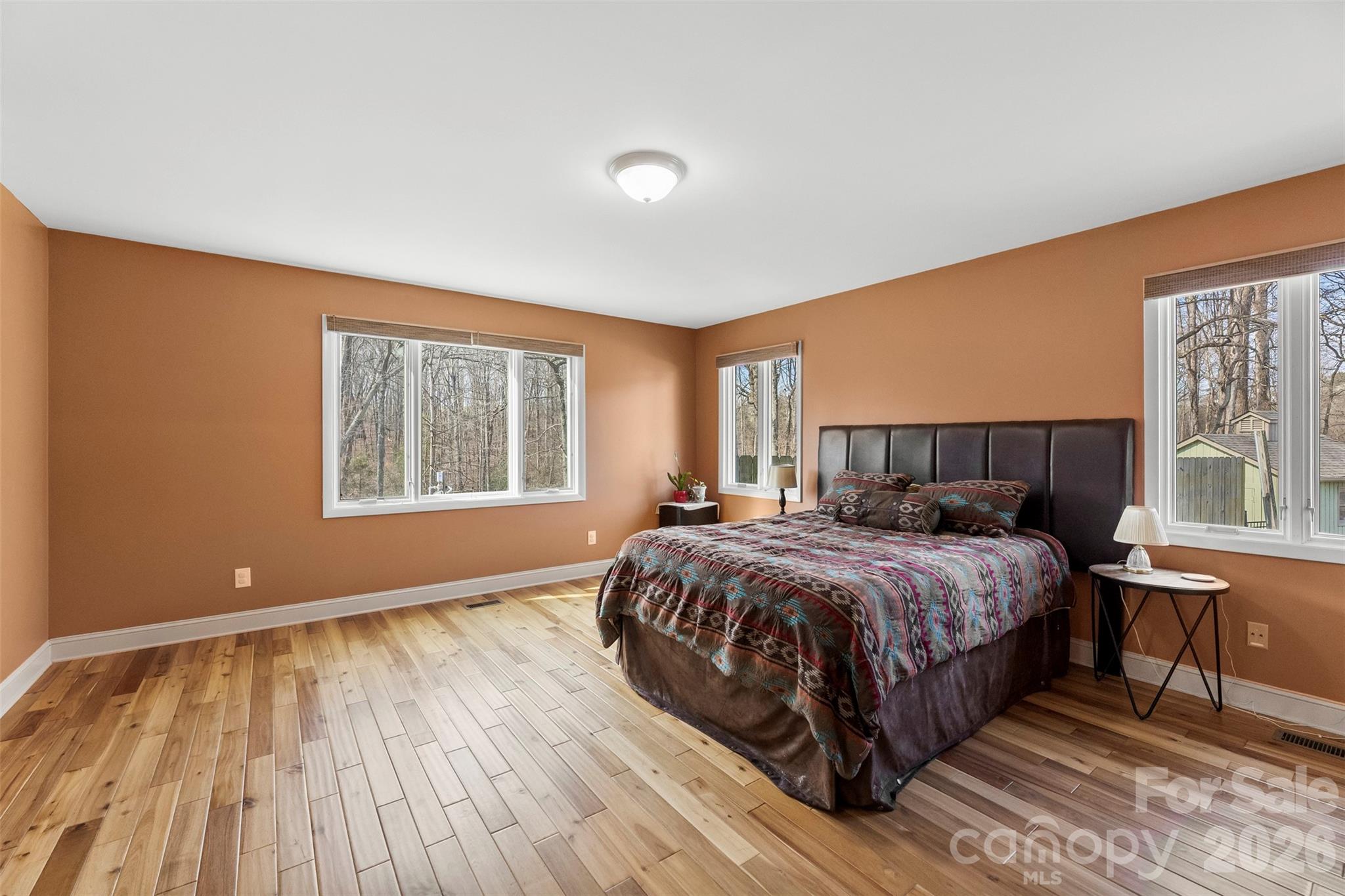 4242 John Ritchie Road — Iron Station
