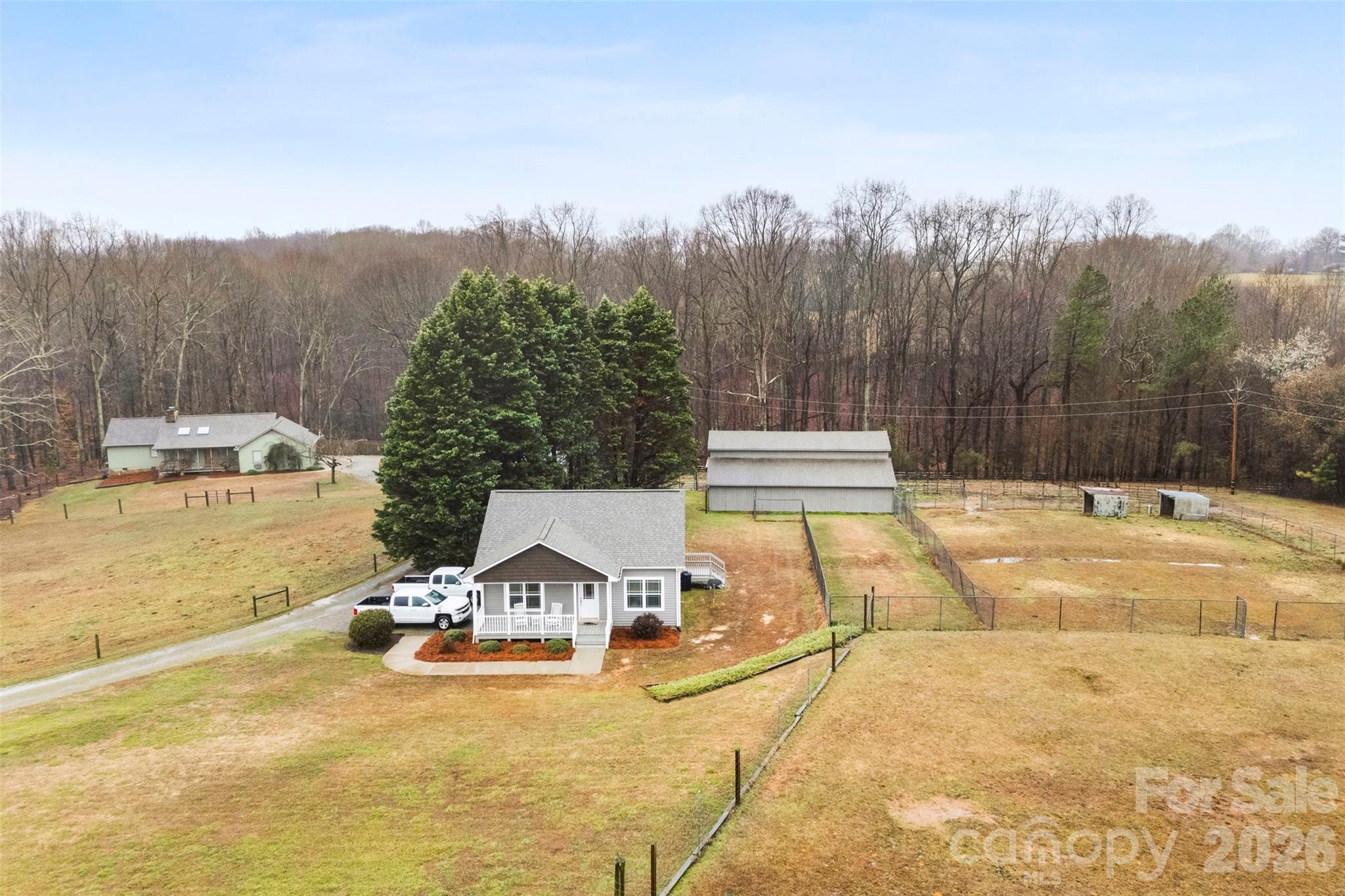 4242 John Ritchie Road — Iron Station