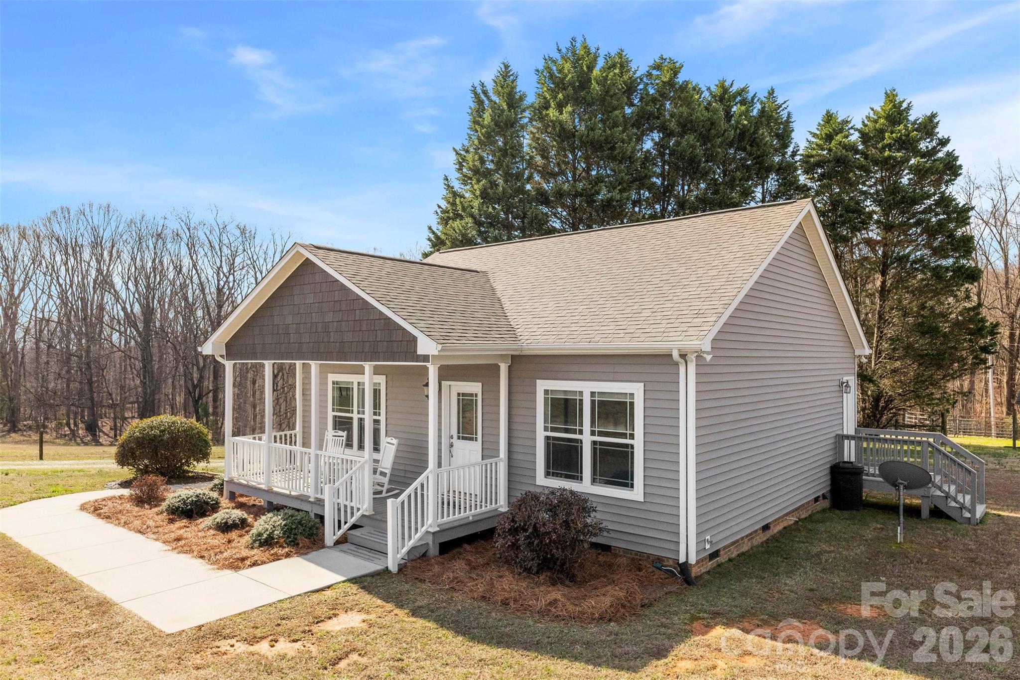 4242 John Ritchie Road — Iron Station