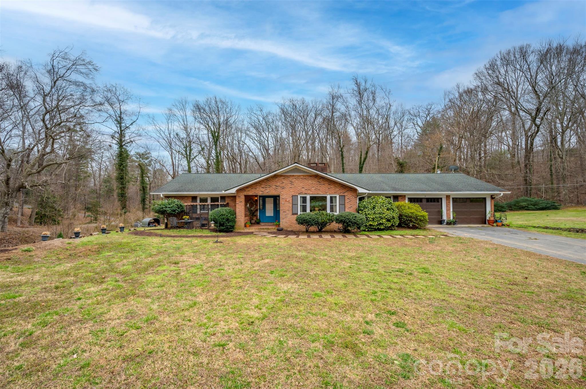 15 Meadowlark Drive — Tryon