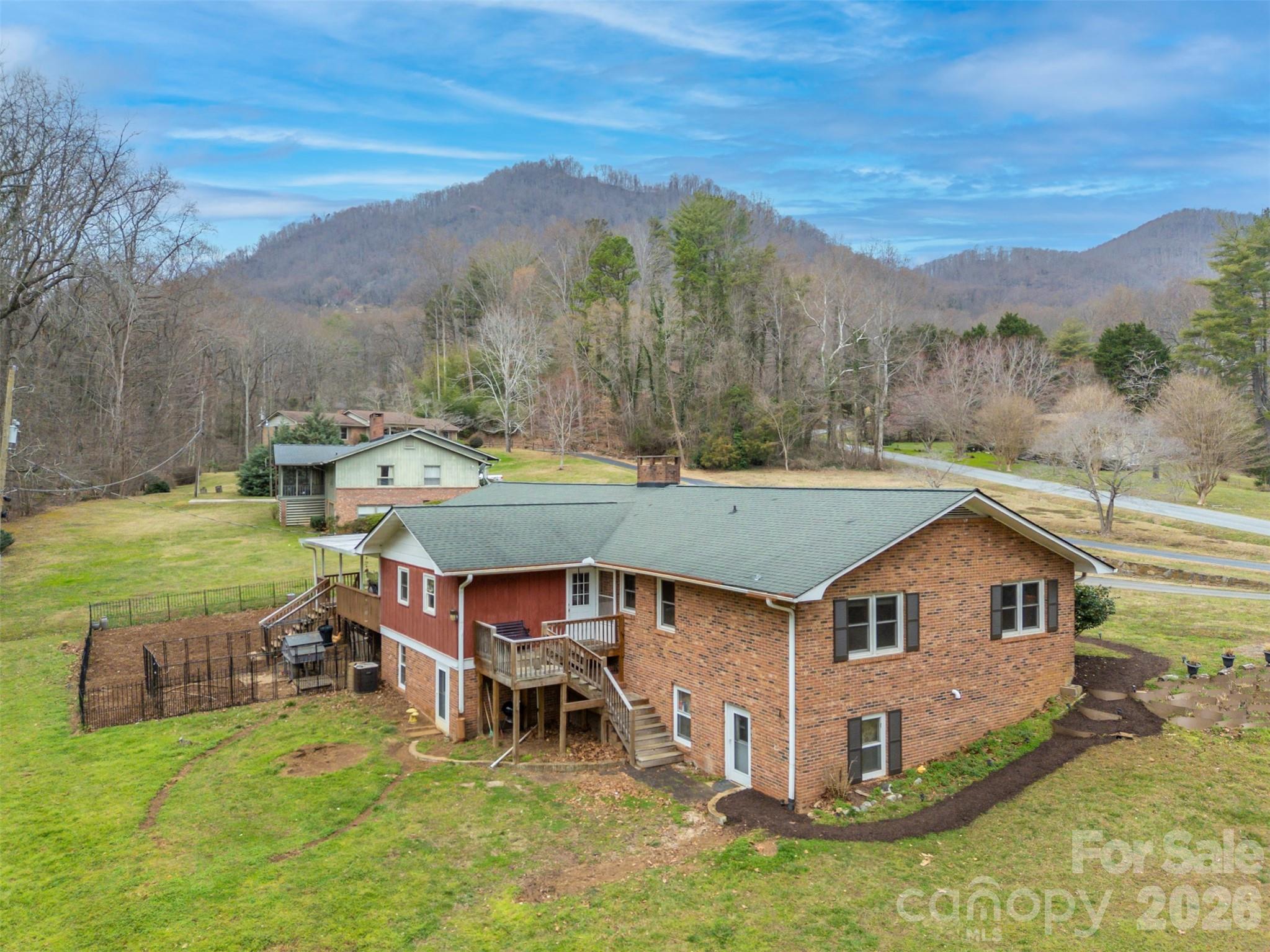 15 Meadowlark Drive — Tryon