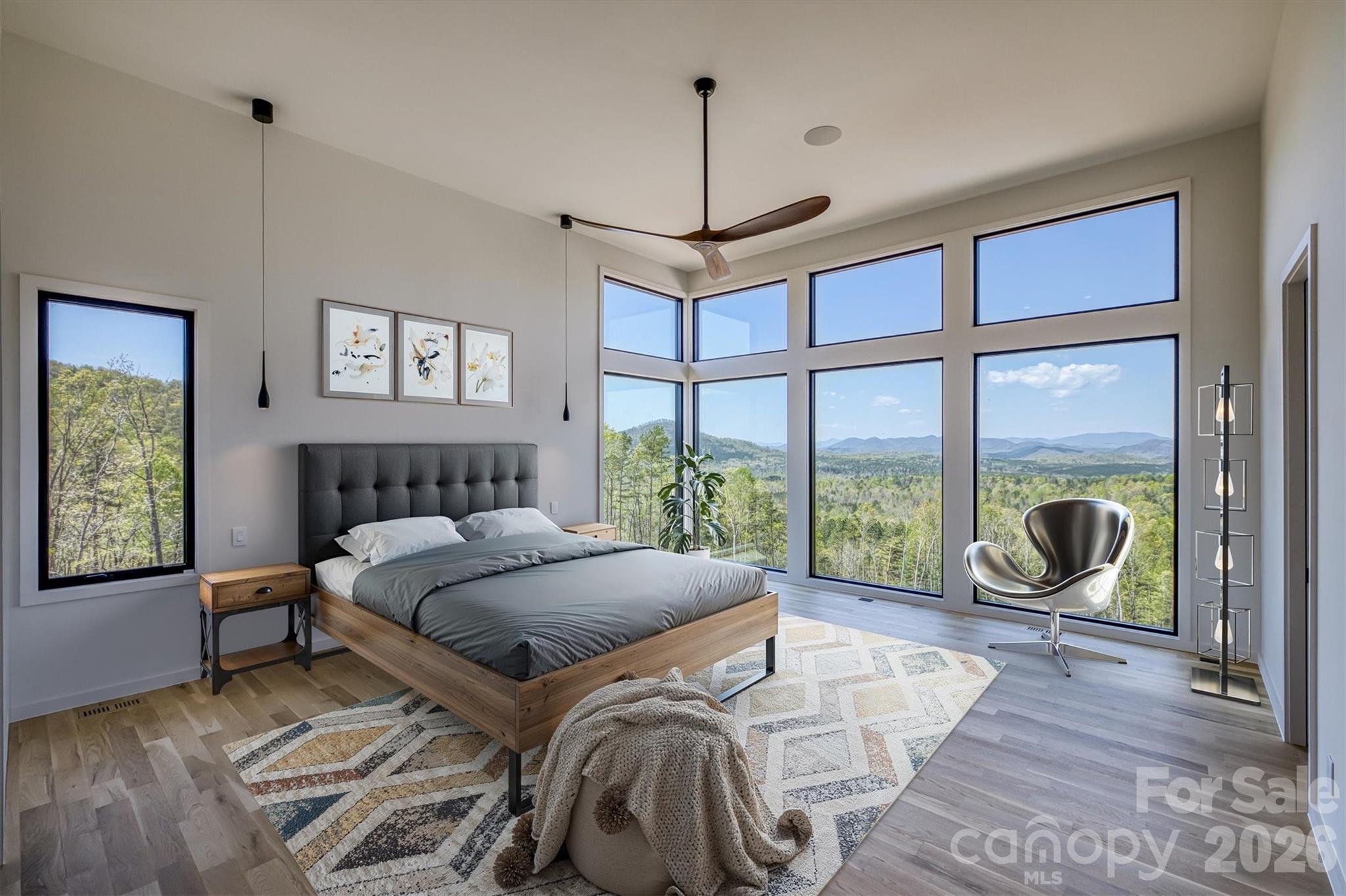 463 Summit Trail — Nebo