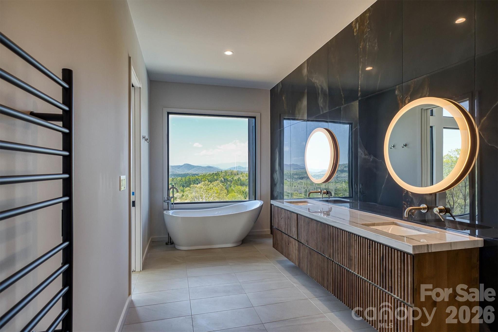 463 Summit Trail — Nebo