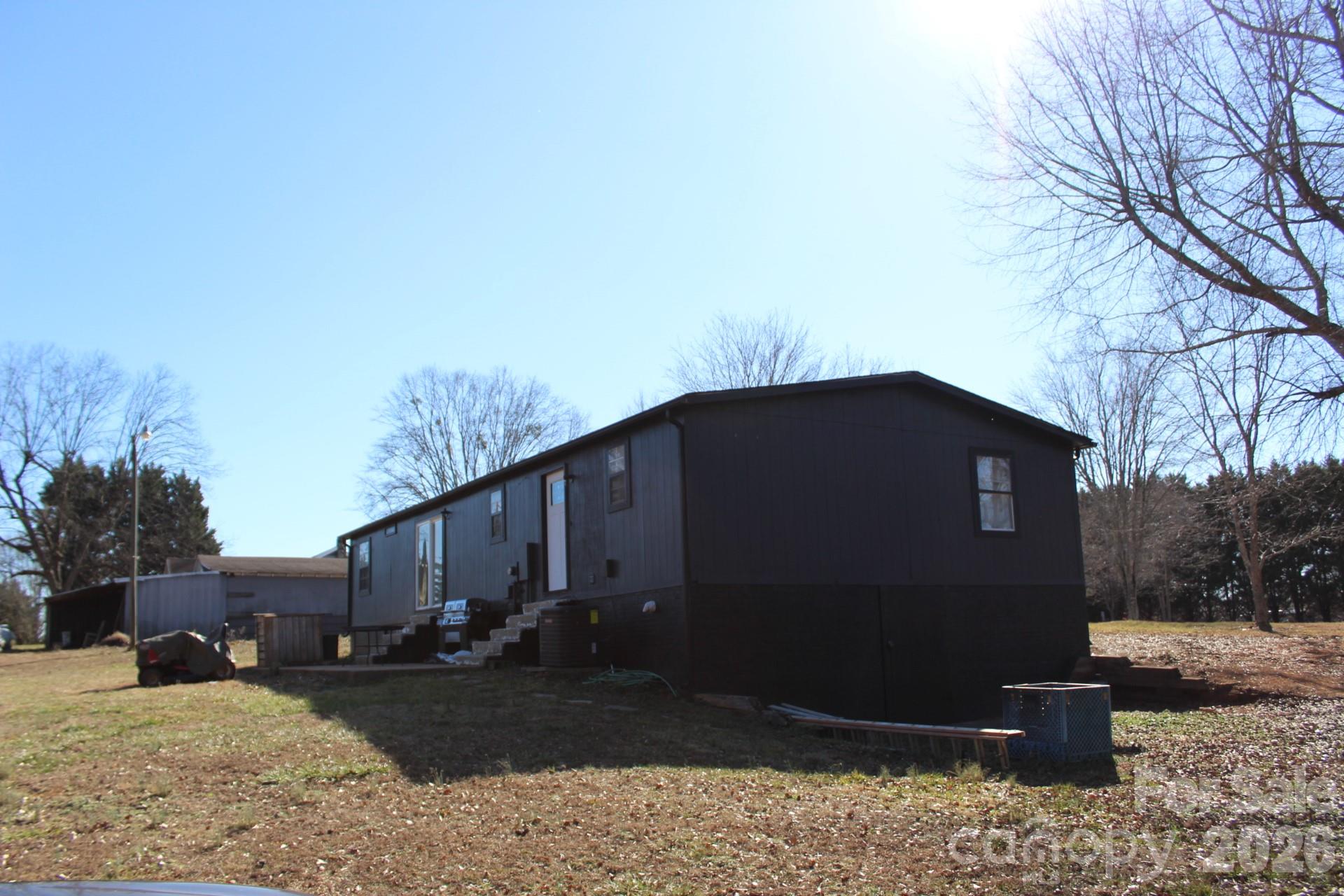 1943 Big Island Road — Rutherfordton