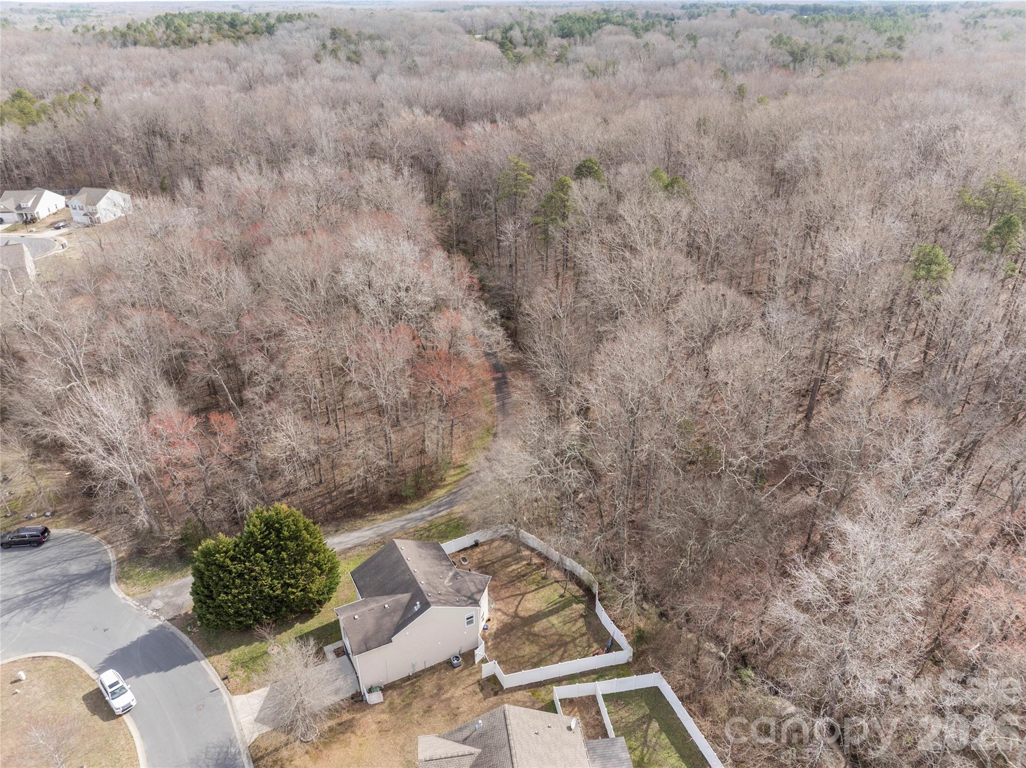 4208 Shasta Circle — Clover