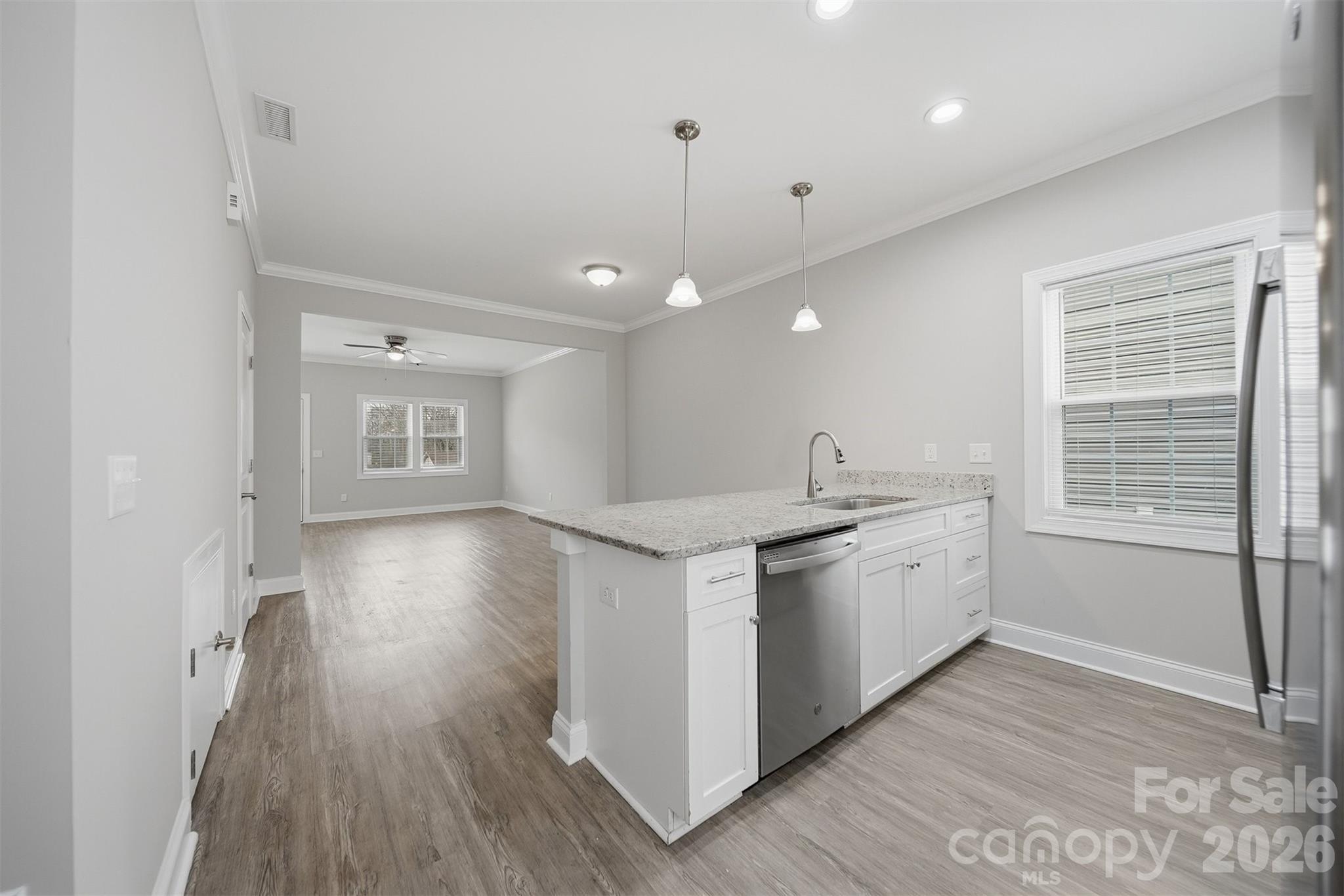 2650 14th Street NE — Hickory