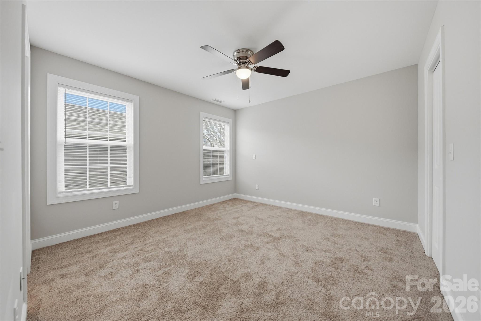2650 14th Street NE — Hickory