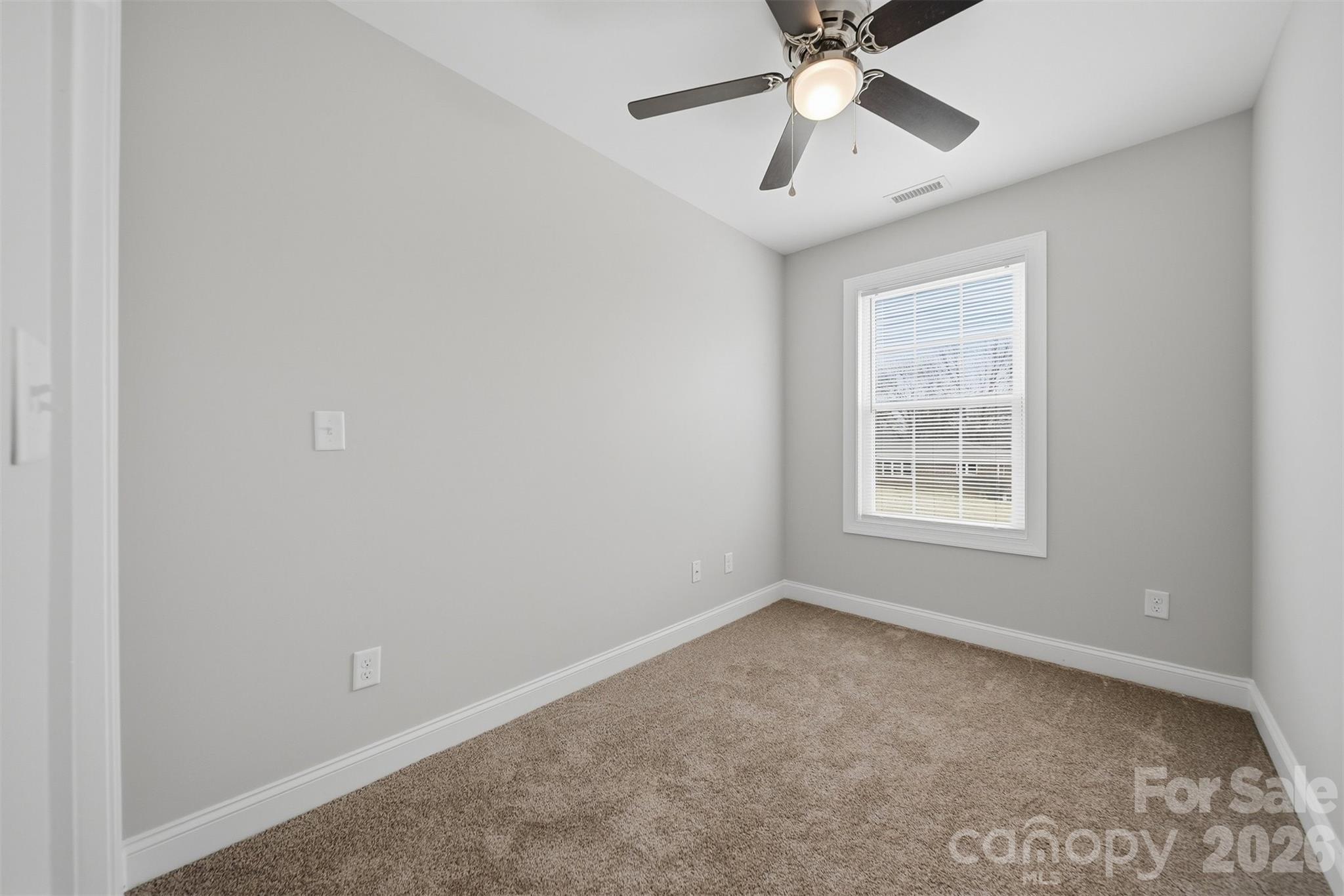 2650 14th Street NE — Hickory