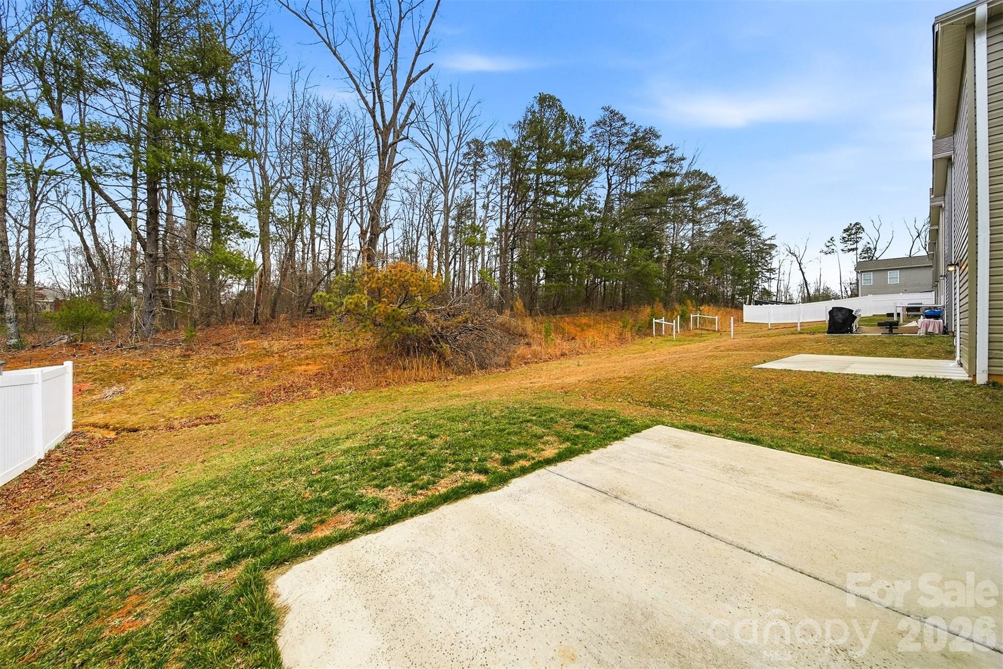 2650 14th Street NE — Hickory