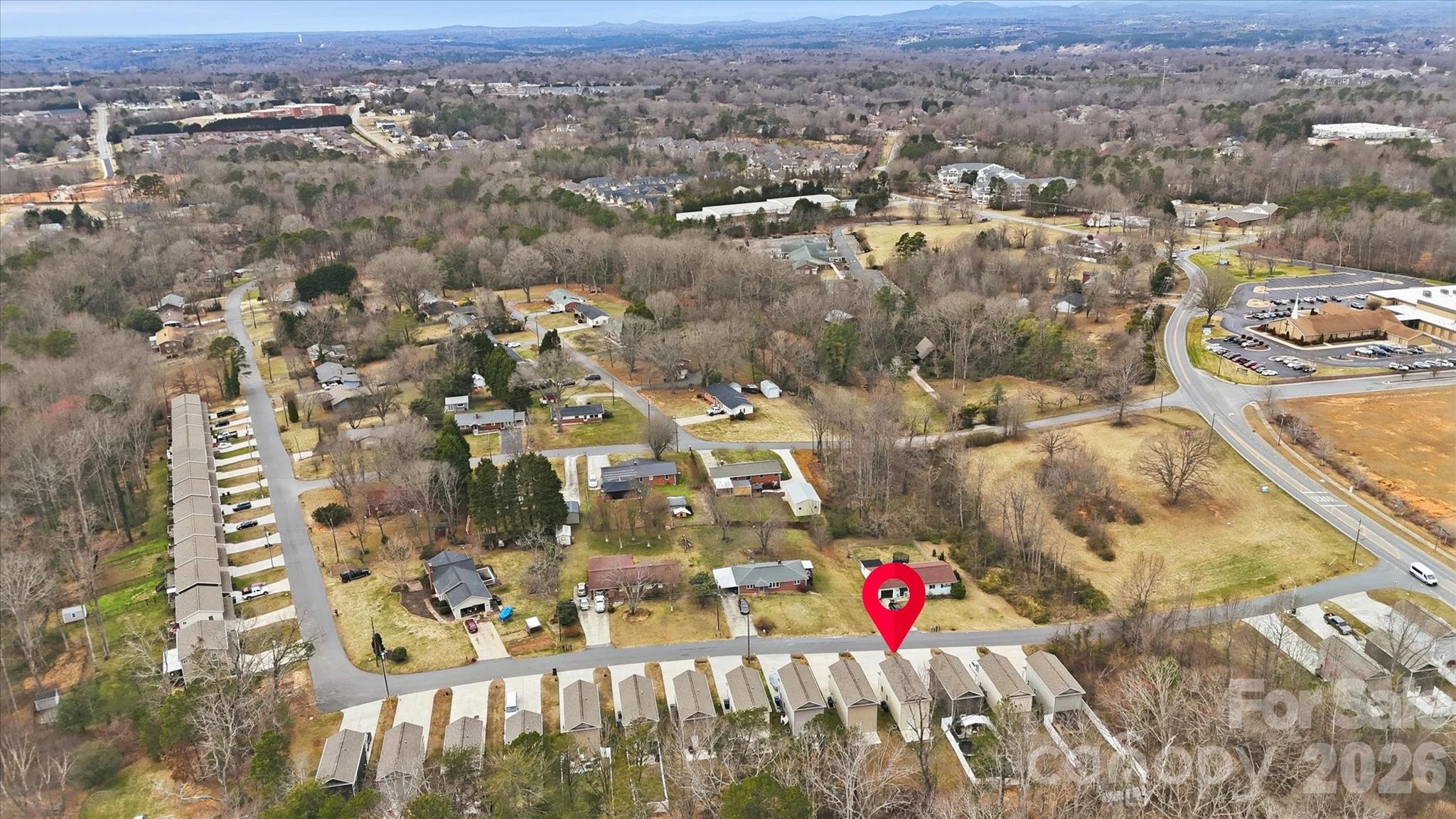 2650 14th Street NE — Hickory