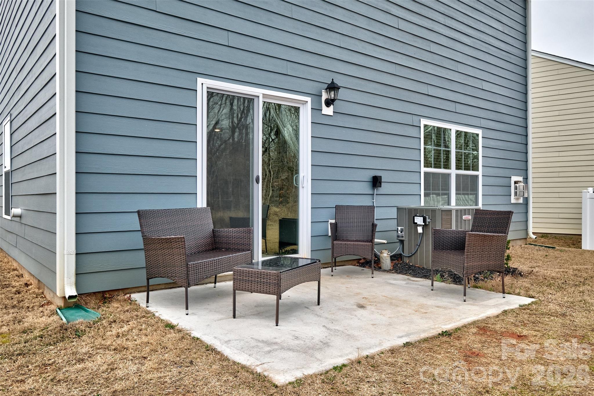2158 Redstone Drive — York