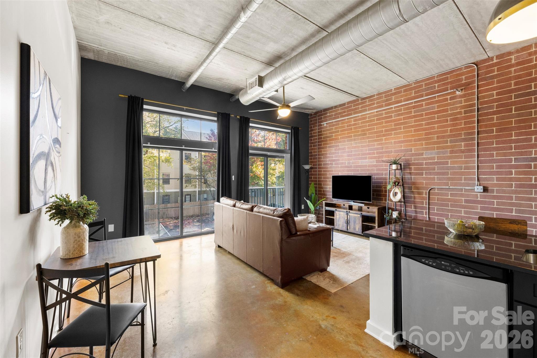 626 N Graham Street #205 — Charlotte