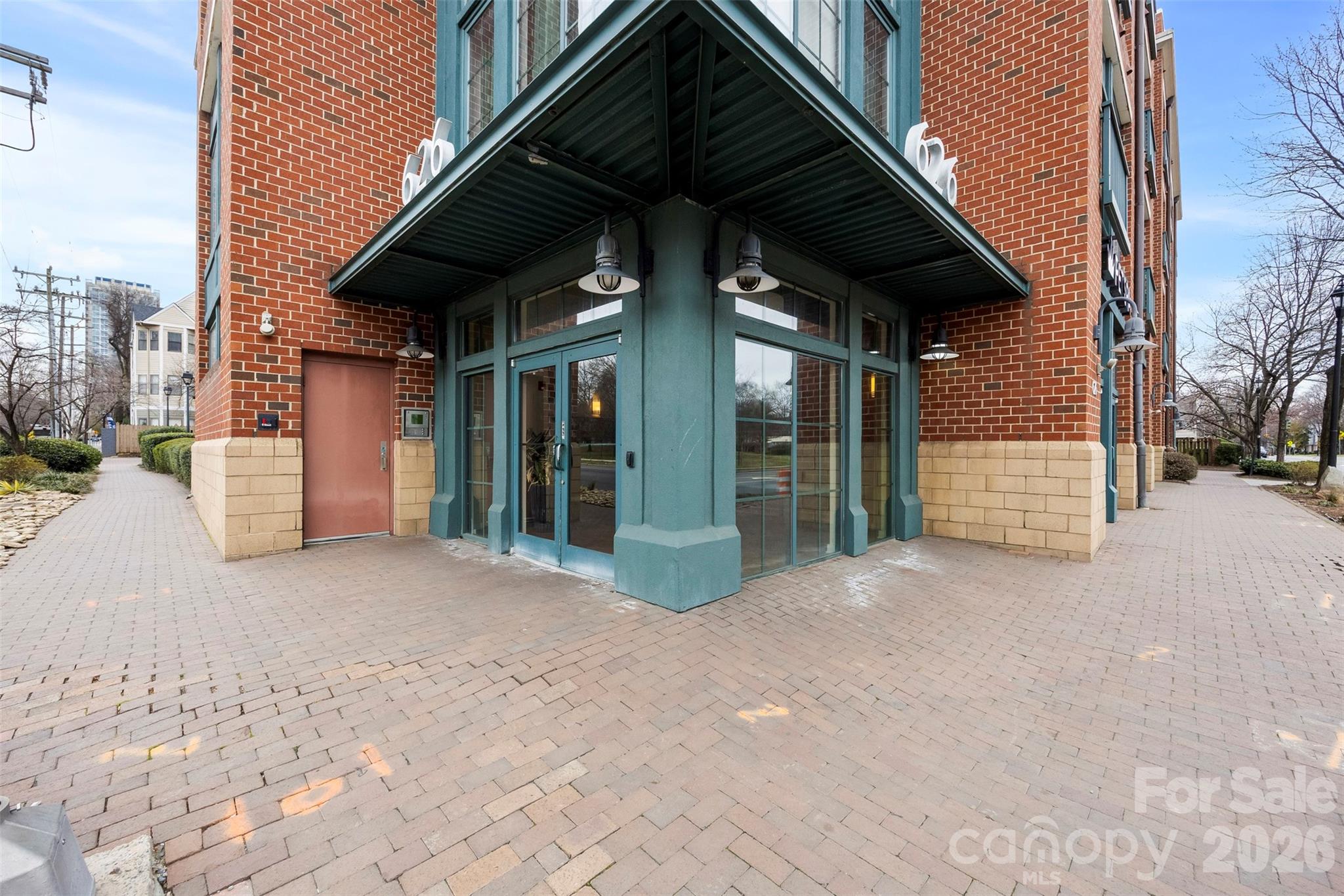 626 N Graham Street #205 — Charlotte