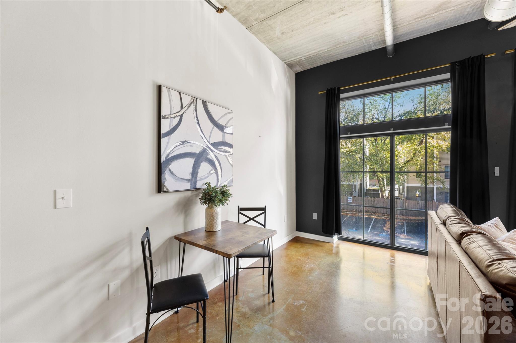626 N Graham Street #205 — Charlotte
