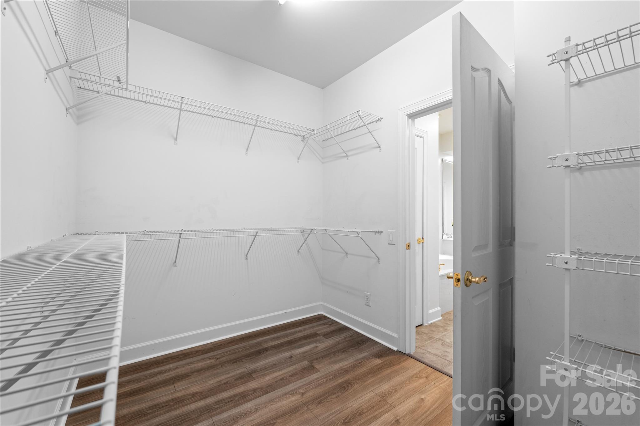 10879 Rogalla Drive — Charlotte