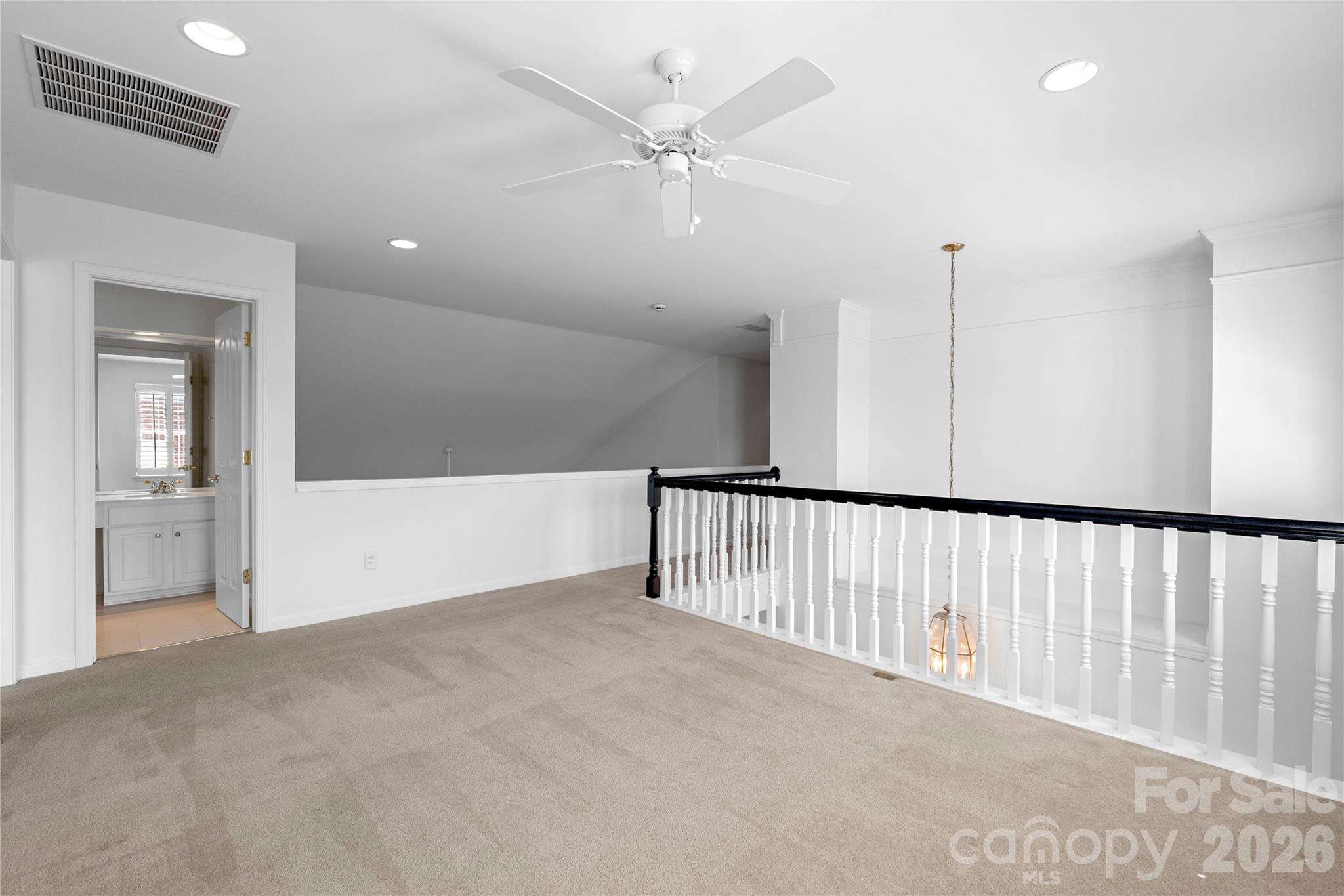 10879 Rogalla Drive — Charlotte