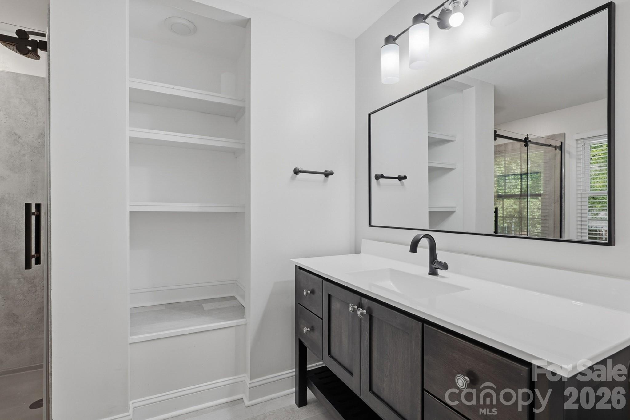 9918 Ridgemore Drive — Charlotte