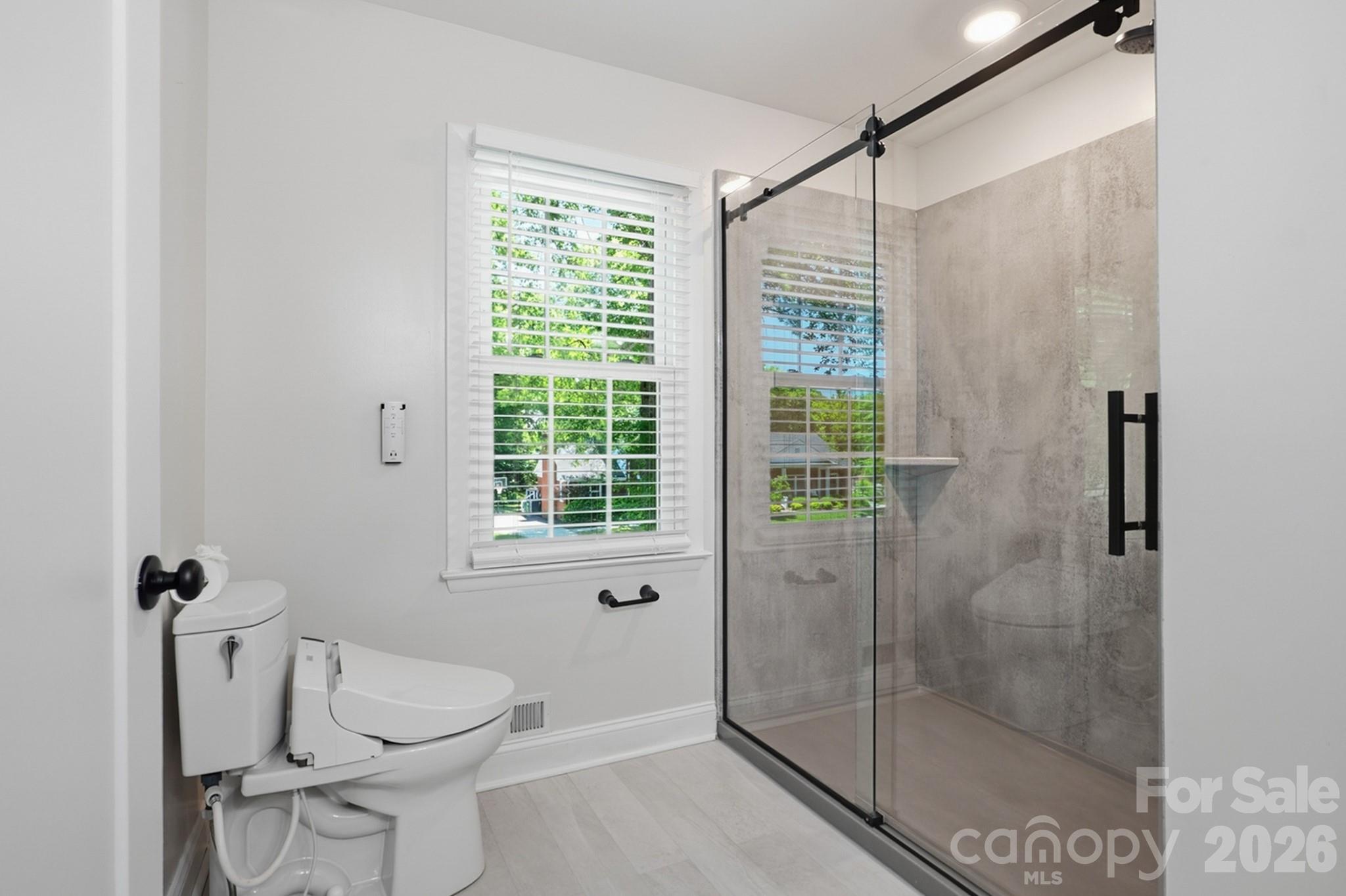 9918 Ridgemore Drive — Charlotte