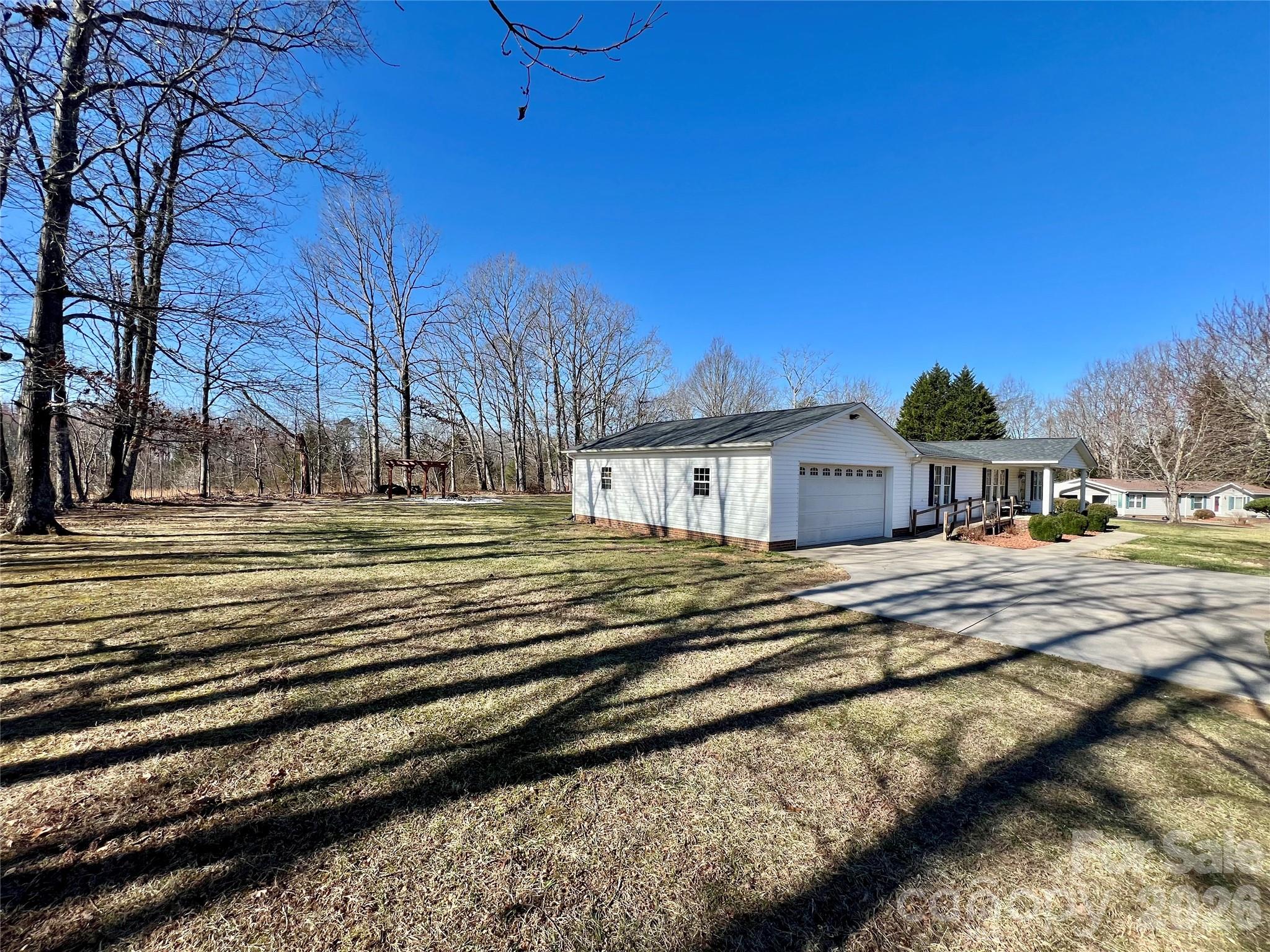 214 Heritage Circle — Taylorsville