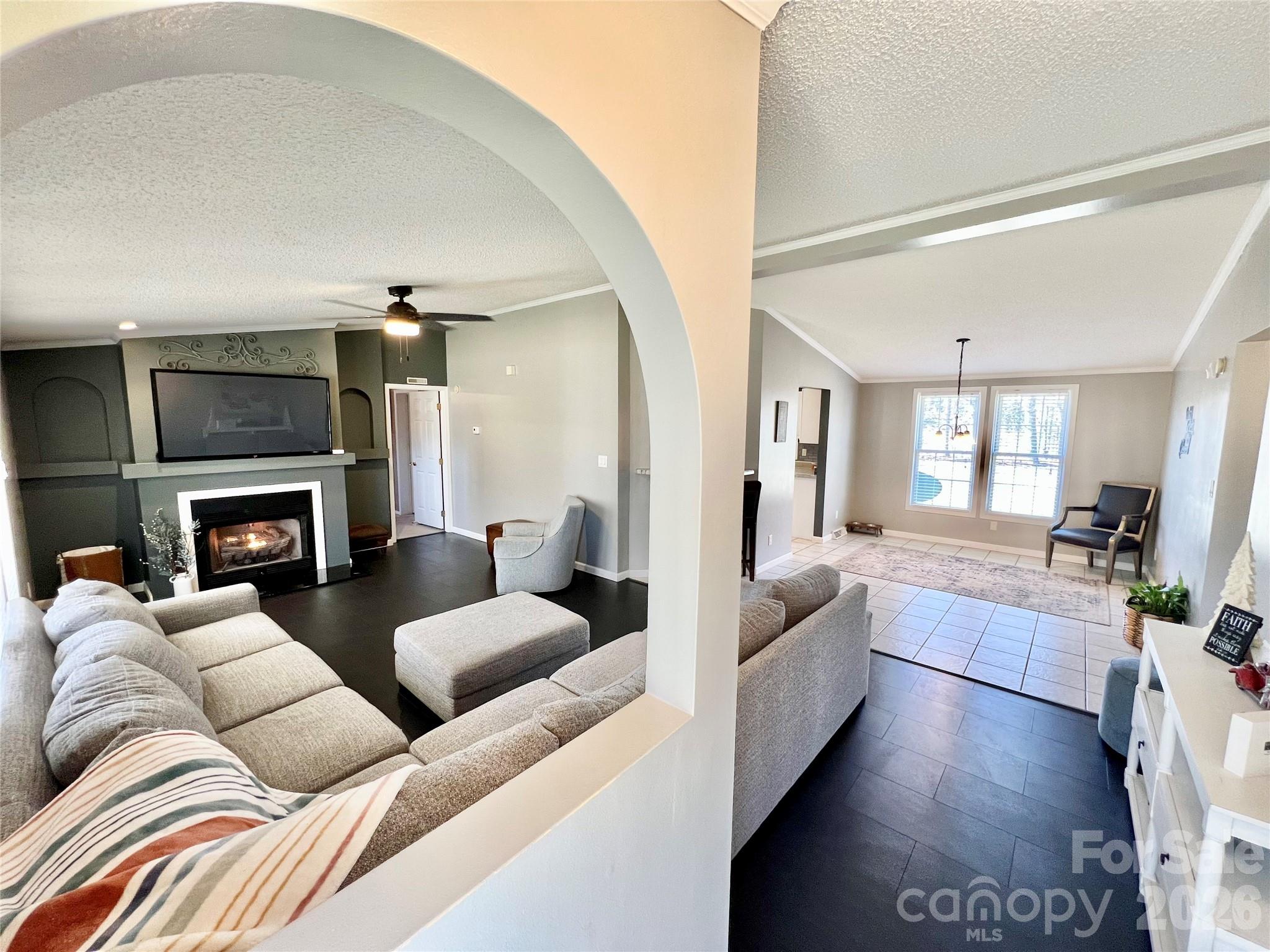 214 Heritage Circle — Taylorsville