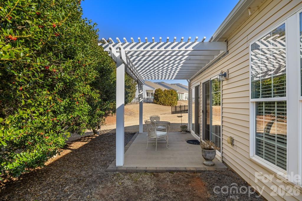 17412 Hawks View Drive — Indian Land