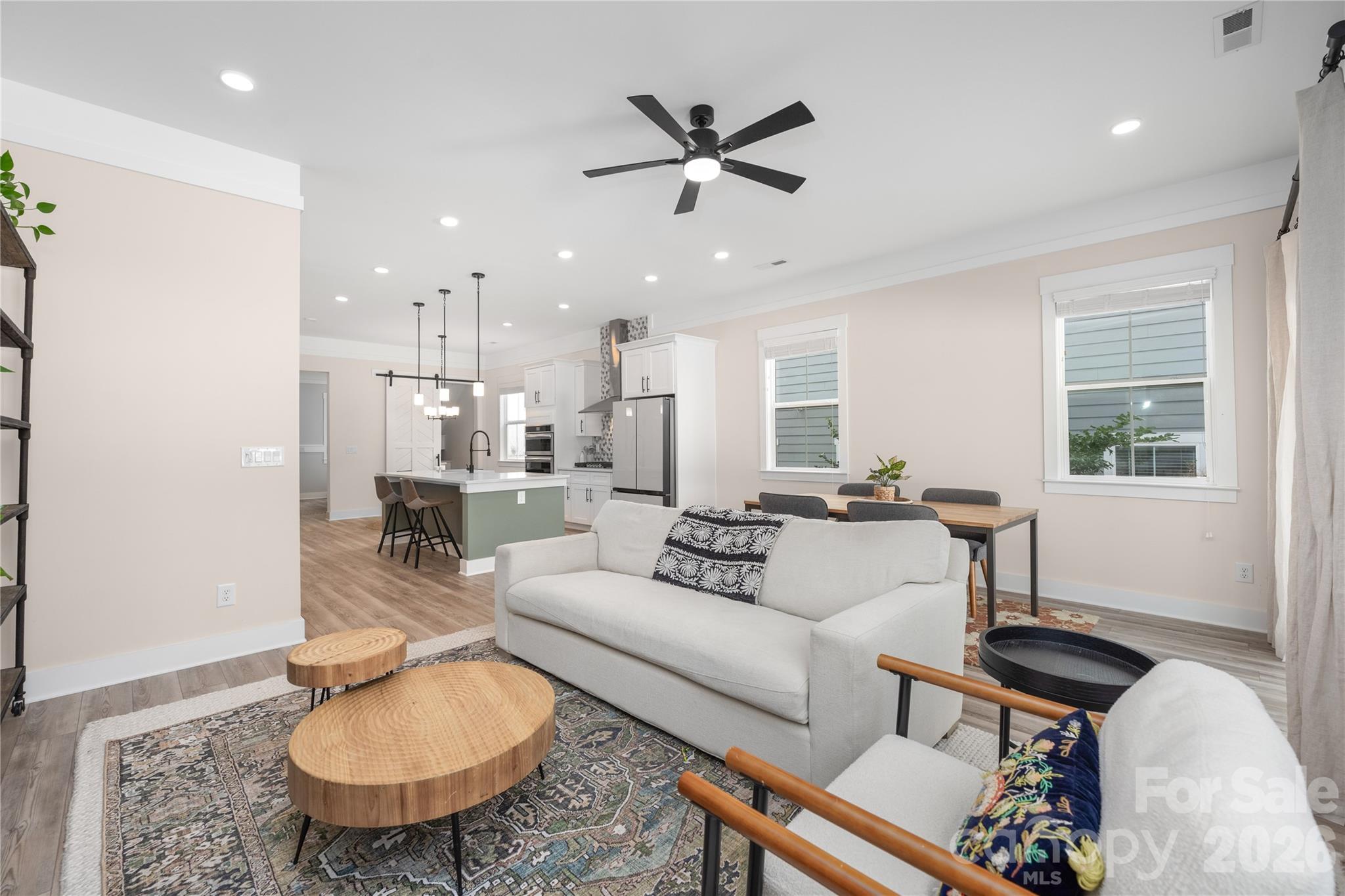 1027 Masefield Avenue — Matthews