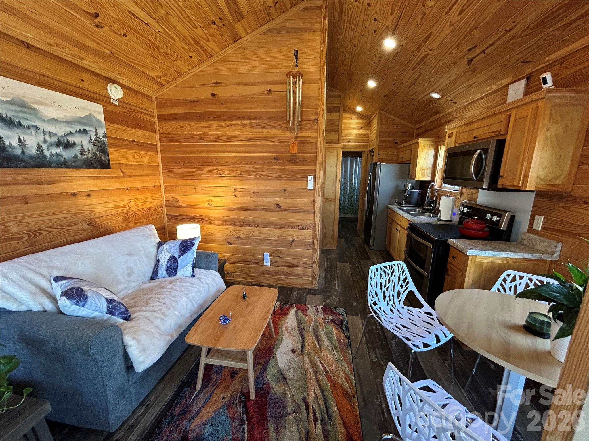 73 Bear Oat Trail — Franklin