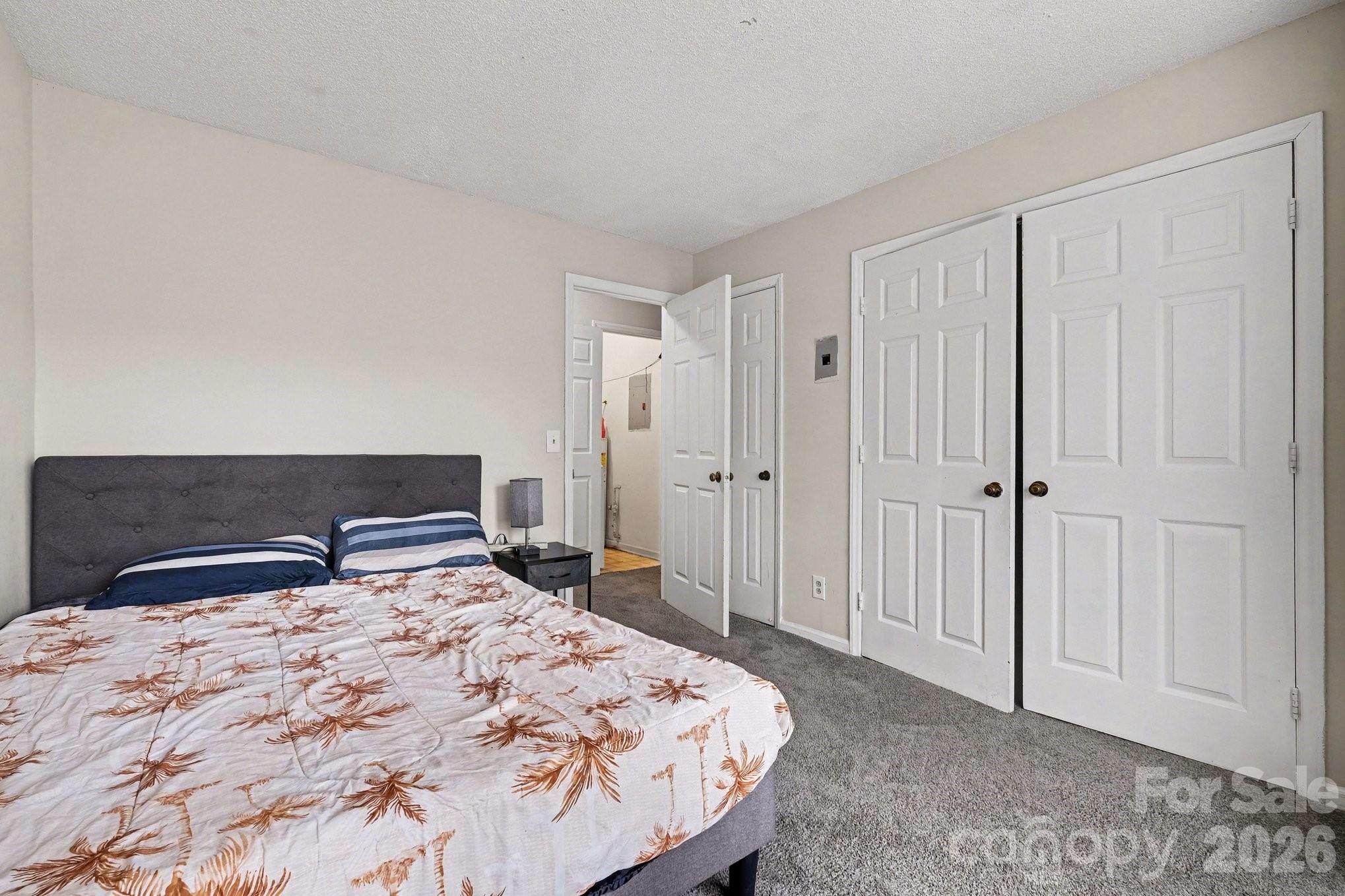 6234 Rosecroft Drive — Charlotte
