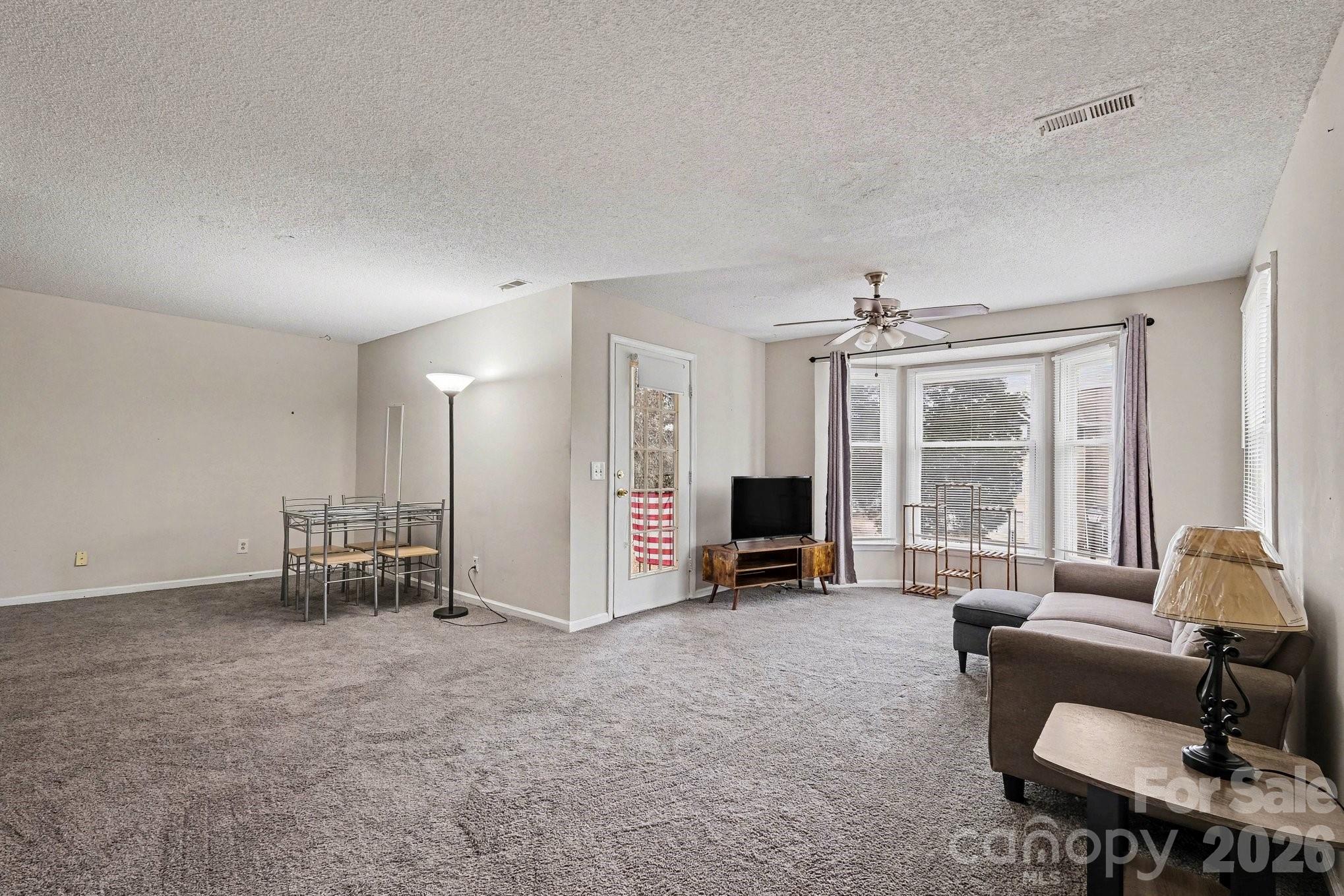6234 Rosecroft Drive — Charlotte