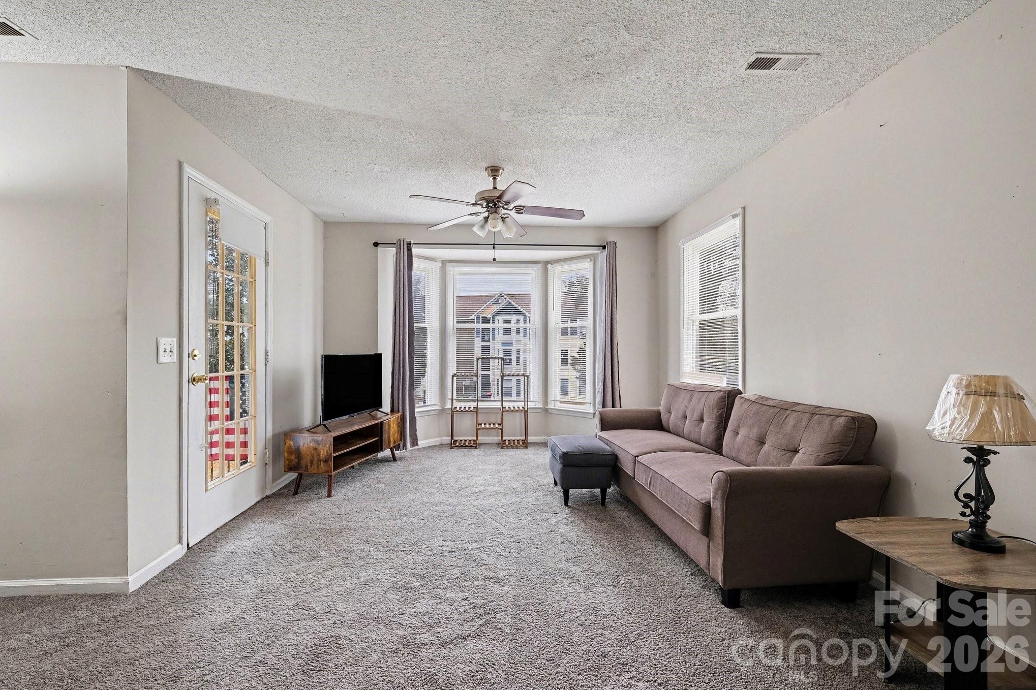 6234 Rosecroft Drive — Charlotte