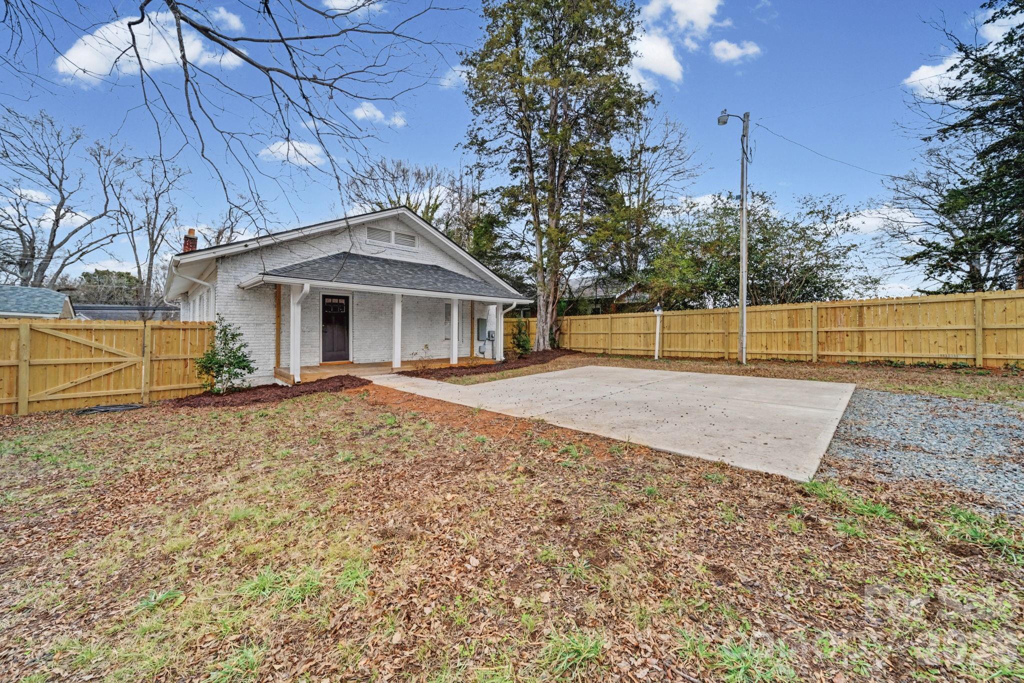 1132 E Main Street — Albemarle