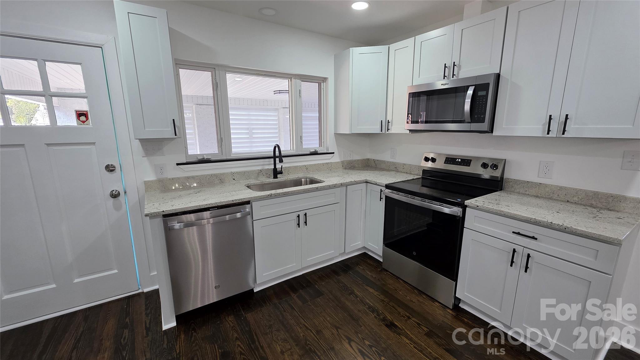 404 S Mulberry Street — Cherryville