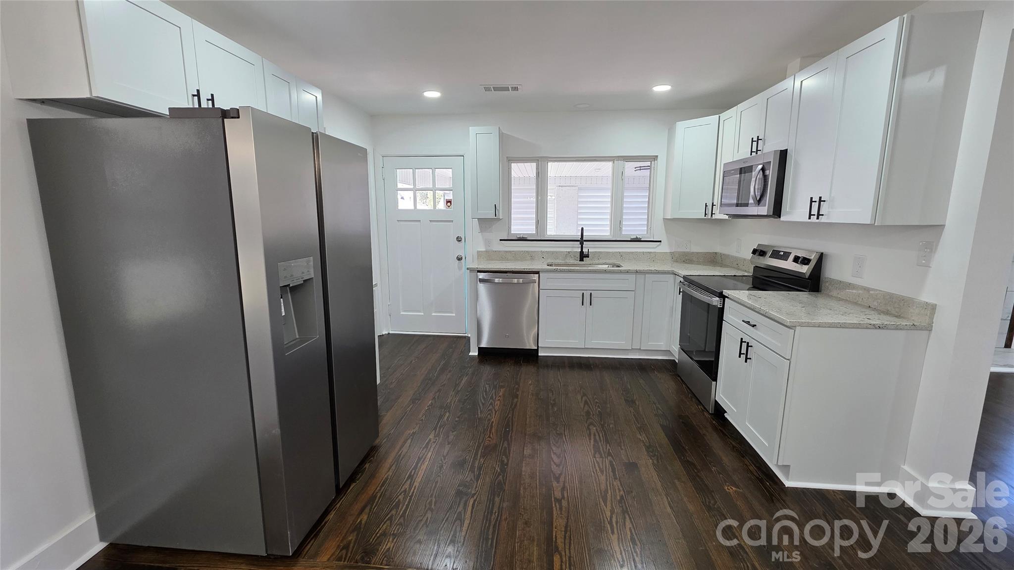 404 S Mulberry Street — Cherryville