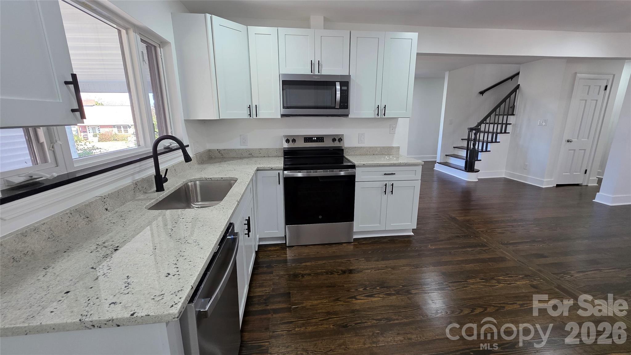 404 S Mulberry Street — Cherryville