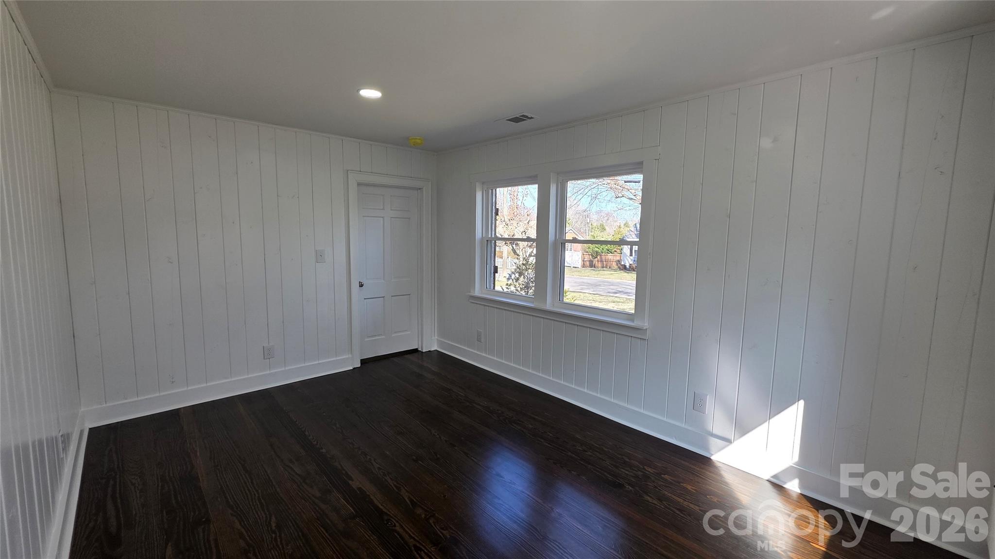404 S Mulberry Street — Cherryville