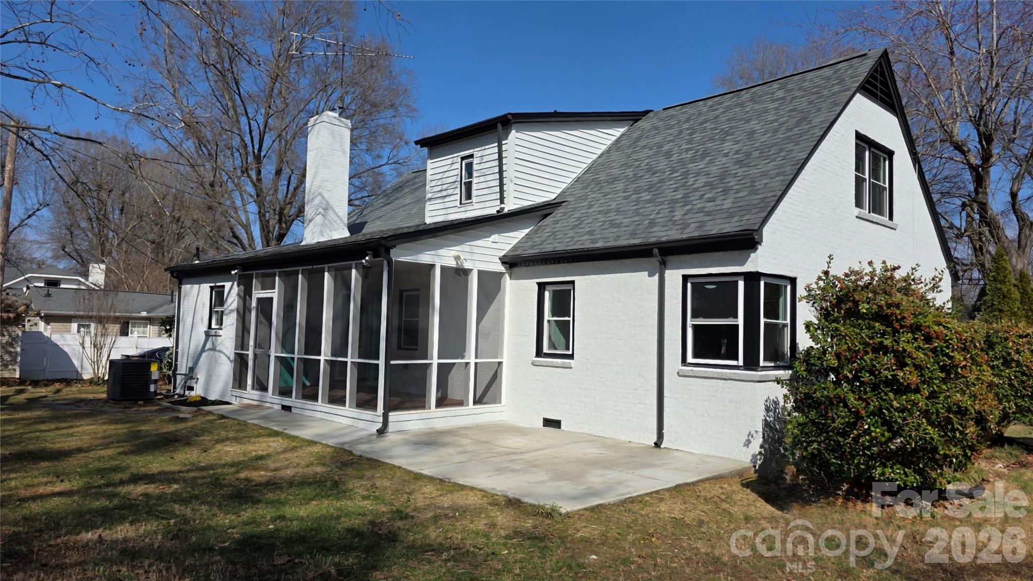 404 S Mulberry Street — Cherryville