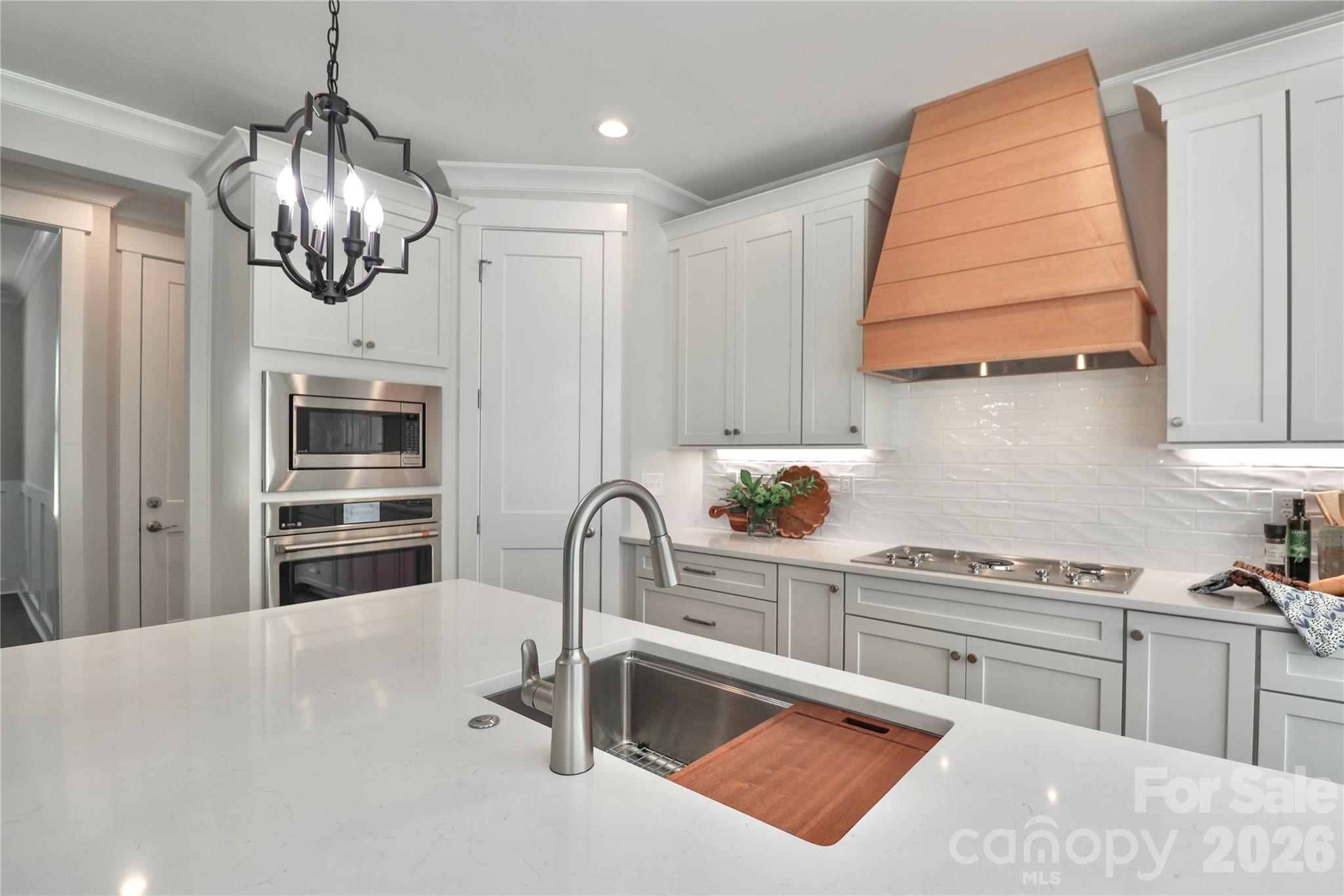4265 Candlewood Drive — Sherrills Ford