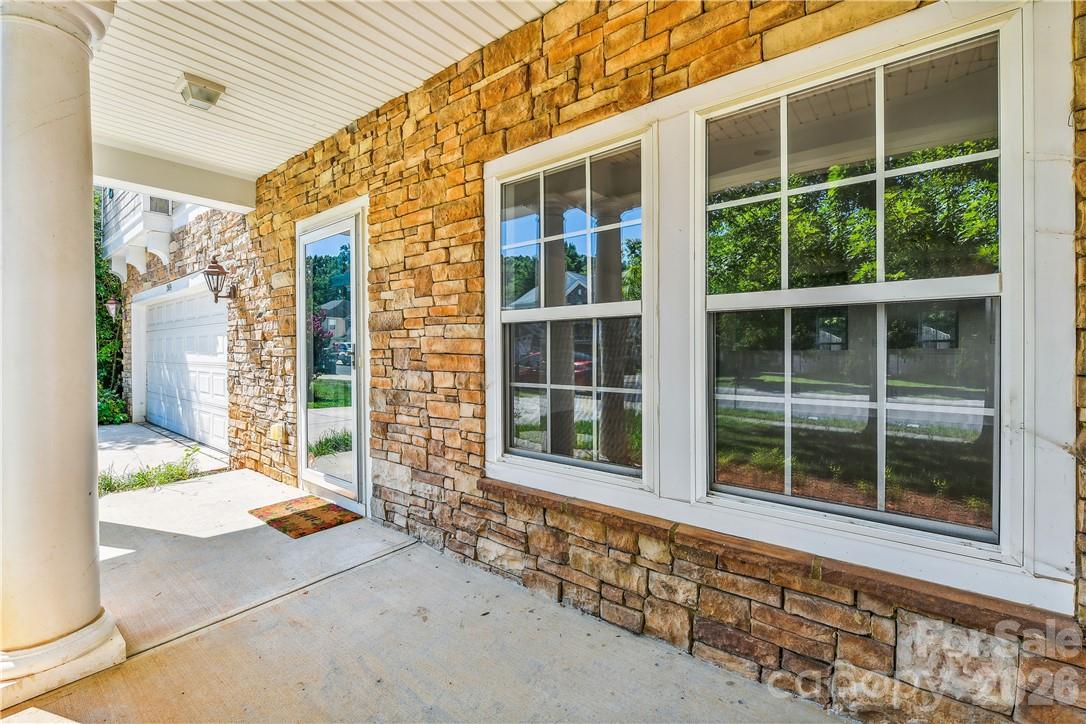 15614 Normans Landing Drive — Charlotte