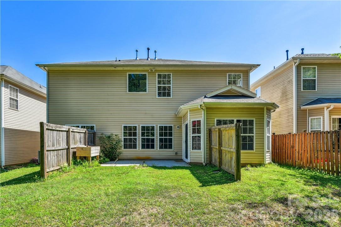 15614 Normans Landing Drive — Charlotte