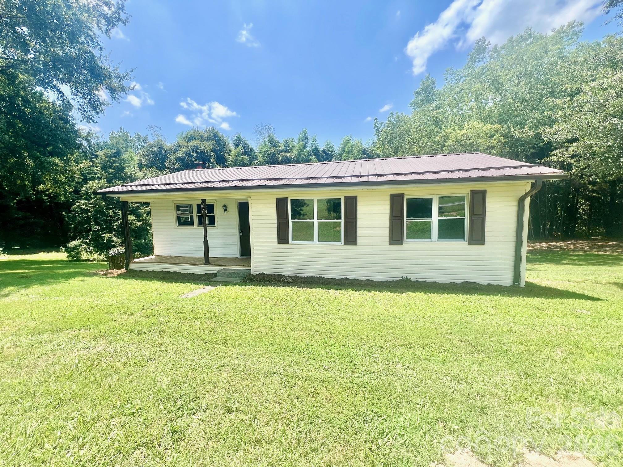 4506 Rink Dam Road — Taylorsville