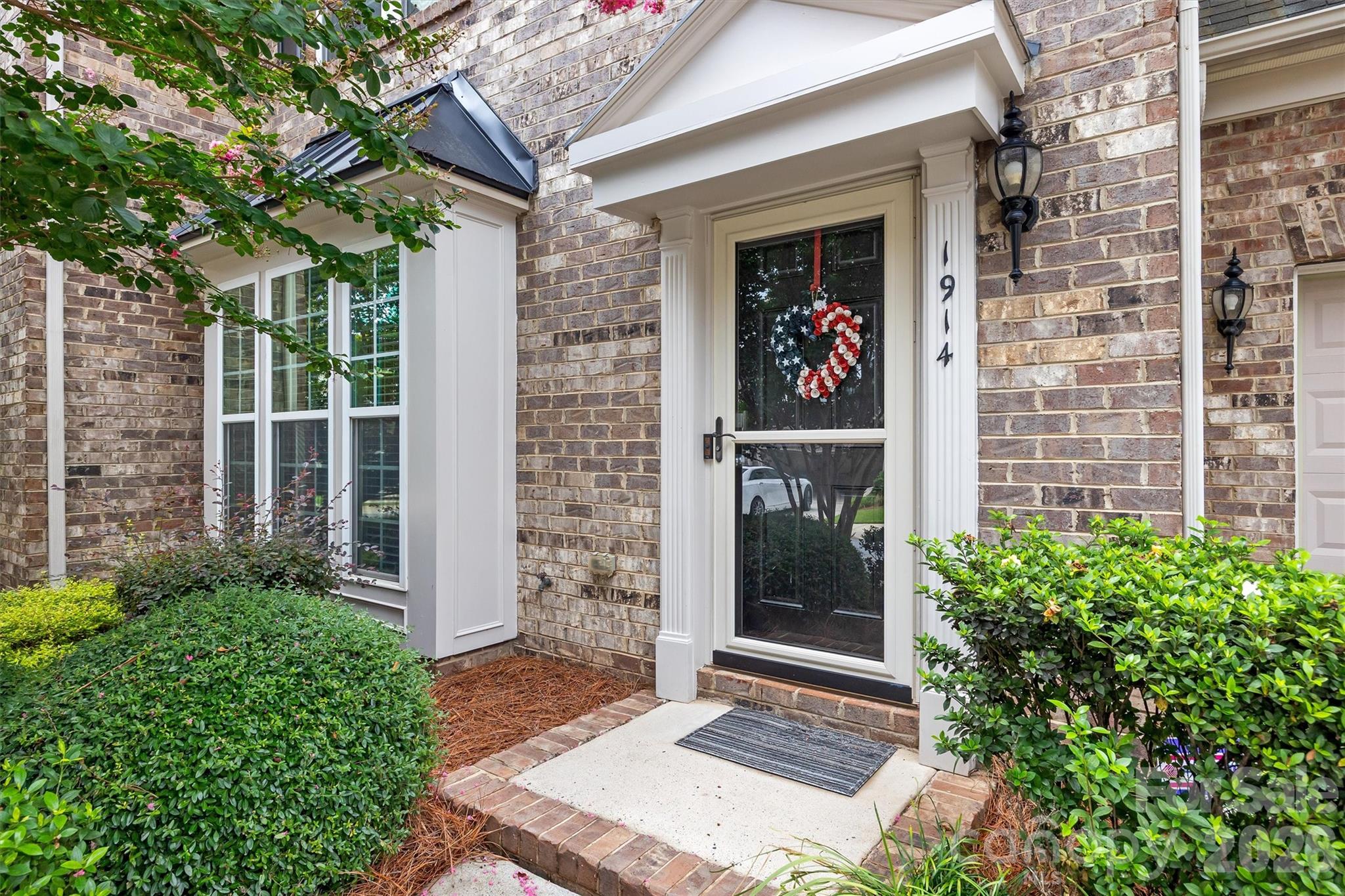 1914 Colony Line Court — Charlotte