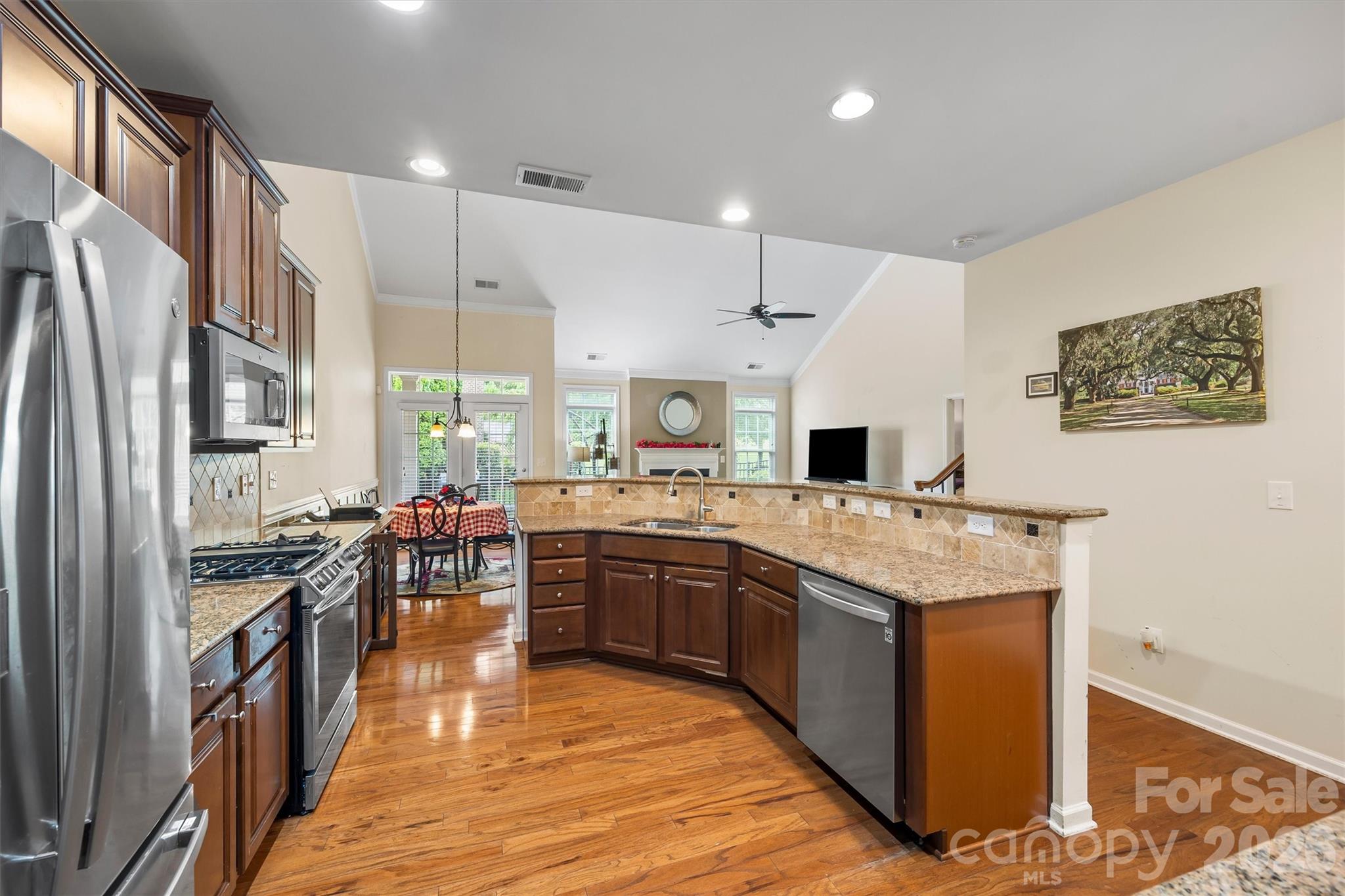 1914 Colony Line Court — Charlotte