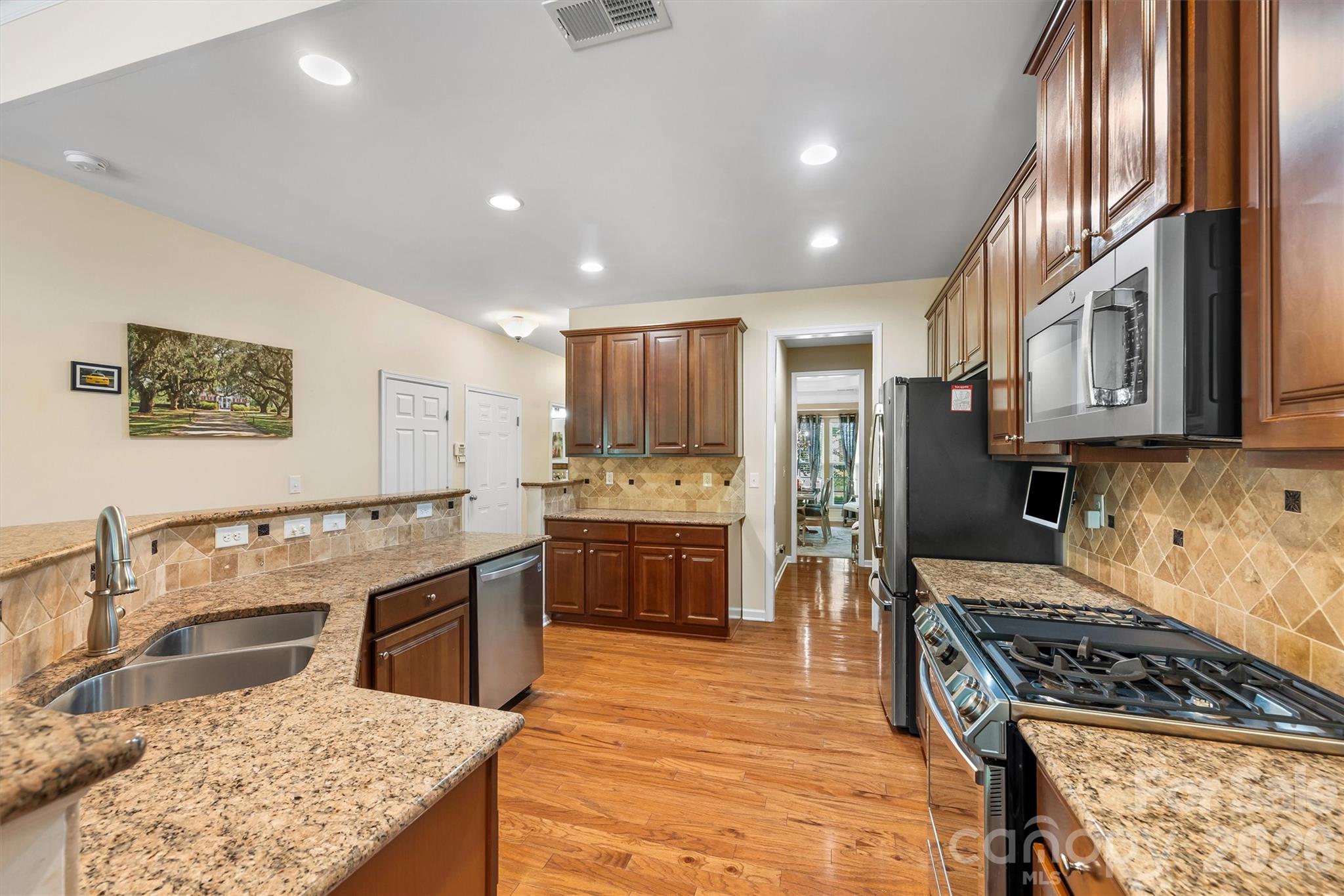 1914 Colony Line Court — Charlotte