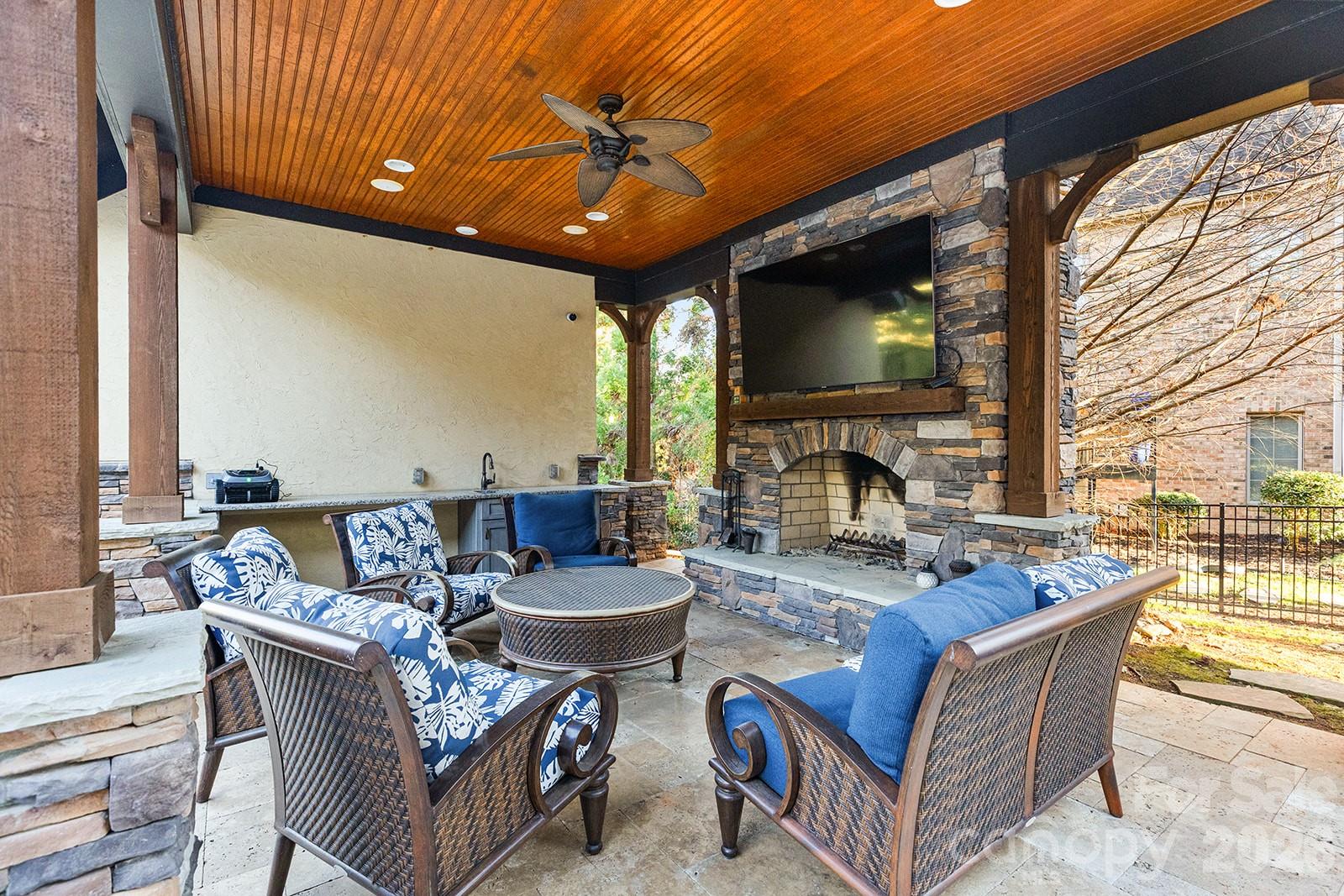 1801 Smarty Jones Drive — Waxhaw