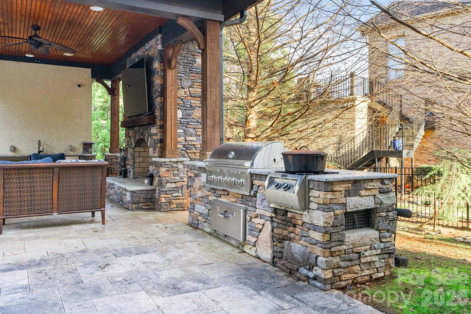 1801 Smarty Jones Drive — Waxhaw