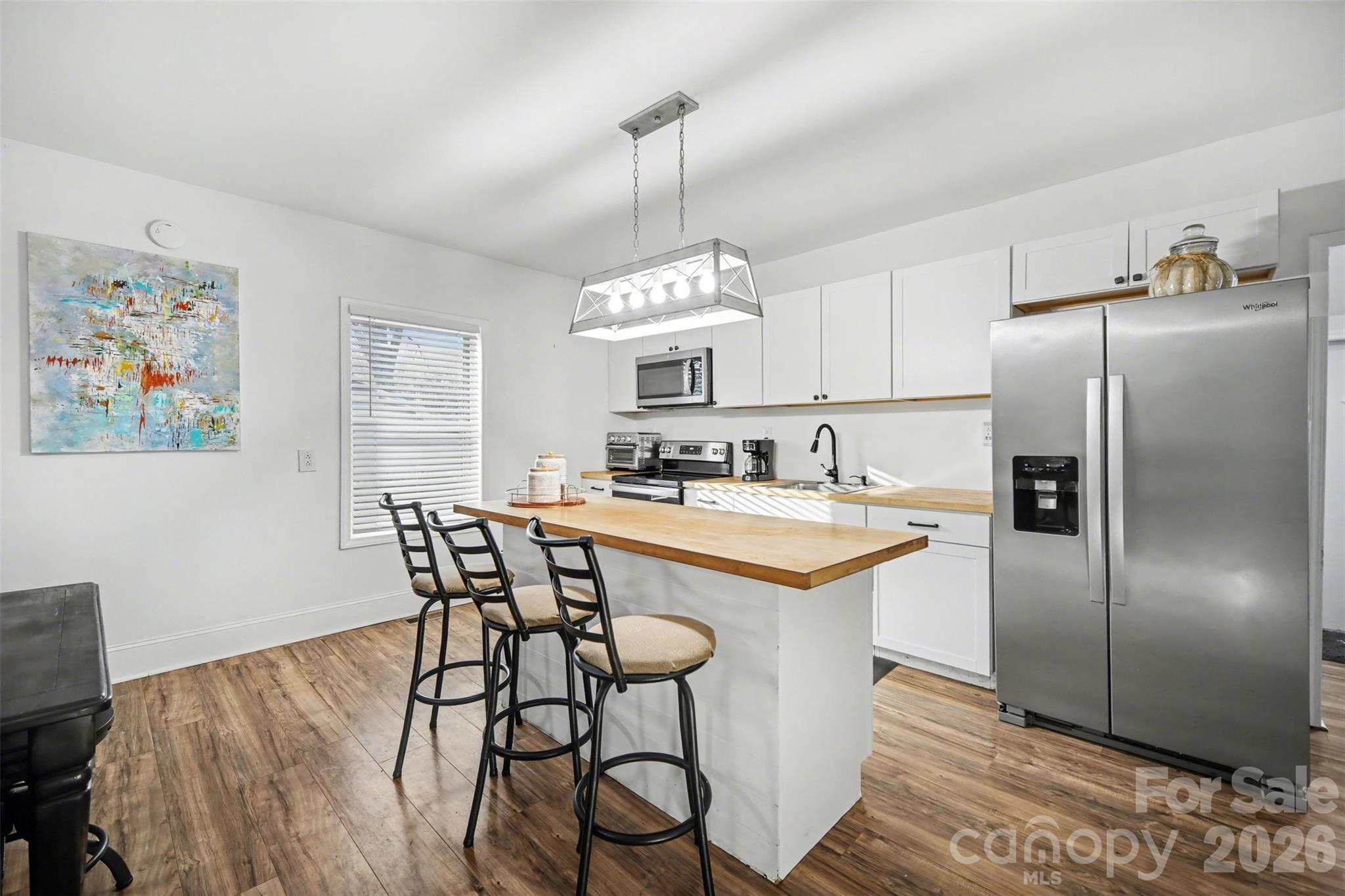 918 8th Street — Lancaster