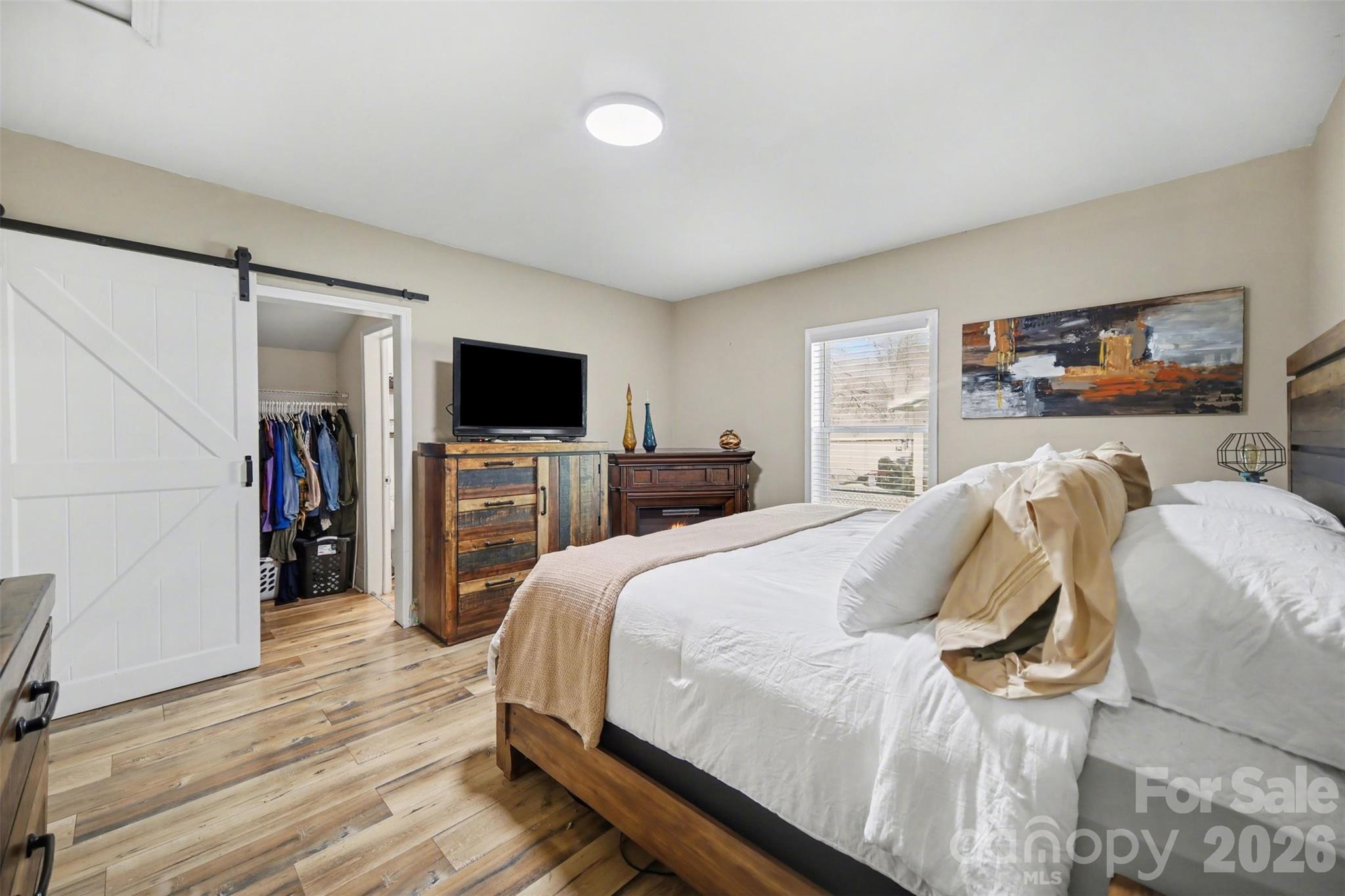 918 8th Street — Lancaster